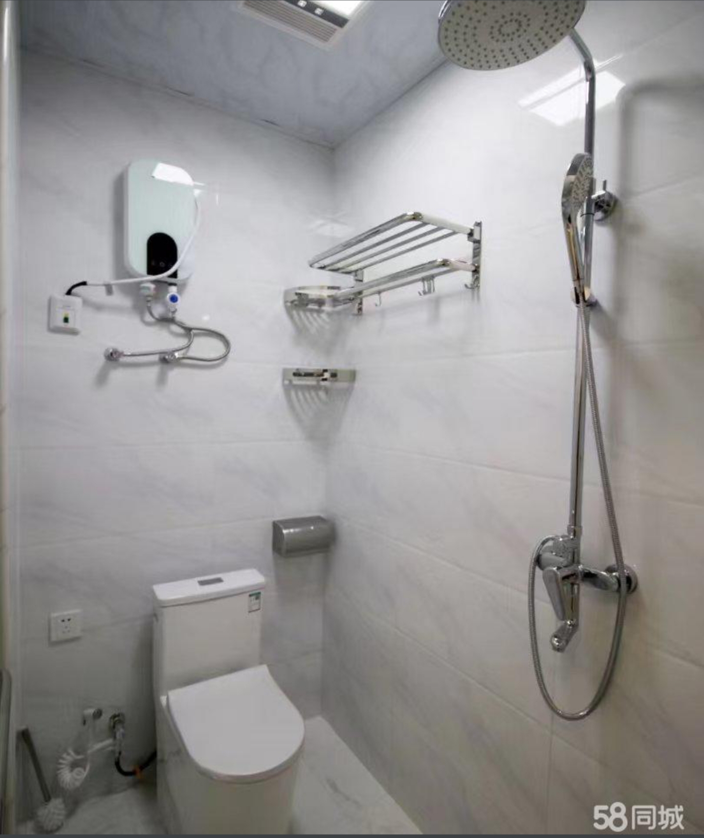 华南城市广场  1室0厅0卫    1180.0元/月 华南城市广场  1室0厅0卫    1180.0元/月室内图