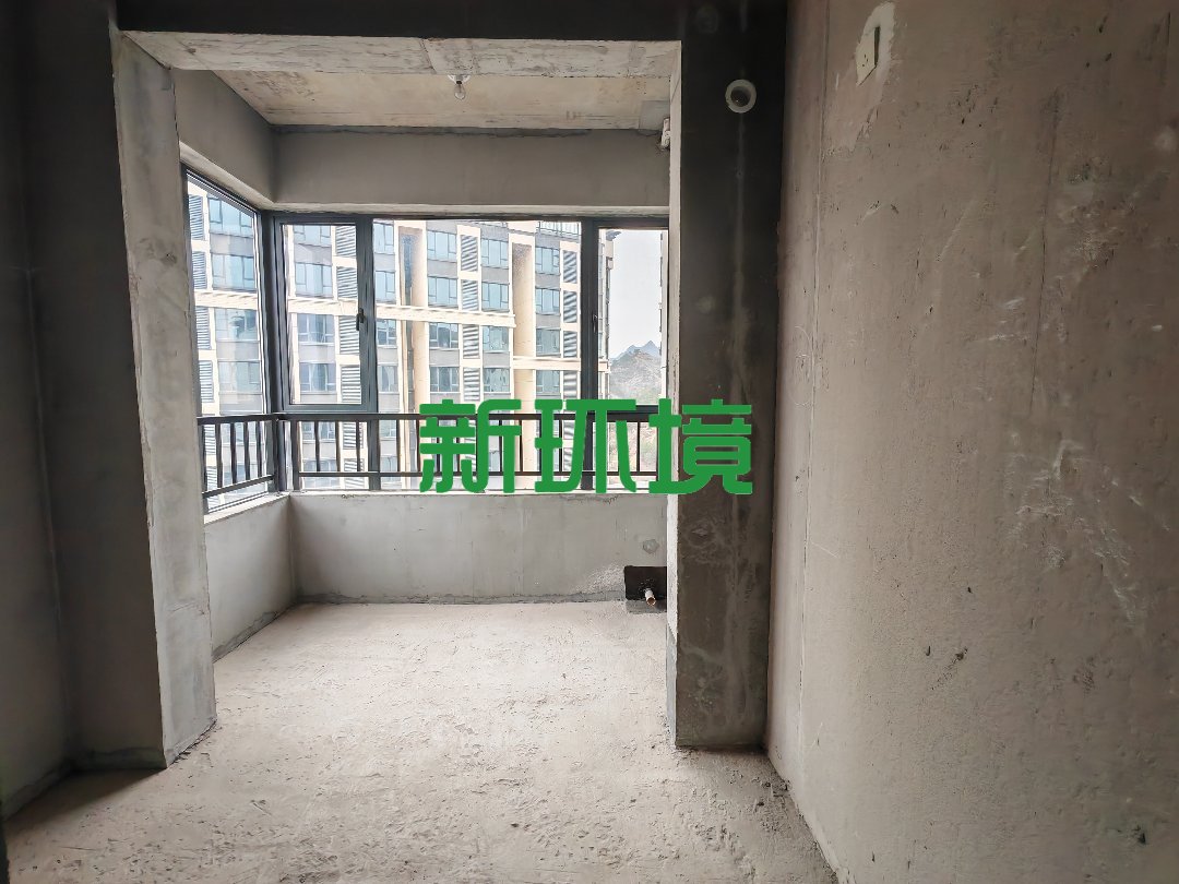 中建凤栖台 4室2厅2卫 48.0万 中建凤栖台 4室2厅2卫 48.0万客厅