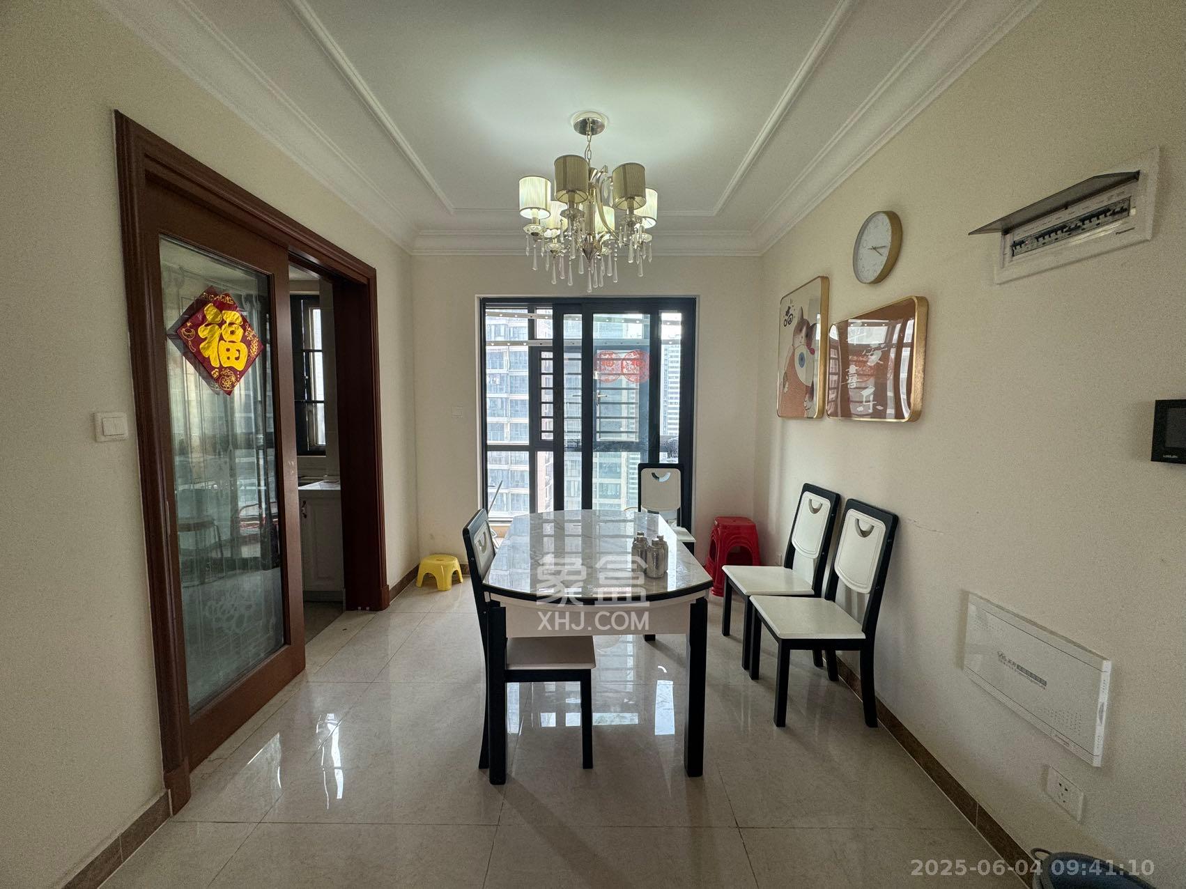 恒大书香门第  3室2厅2卫    2000.0元/月 恒大书香门第  3室2厅2卫    2000.0元/月室内图