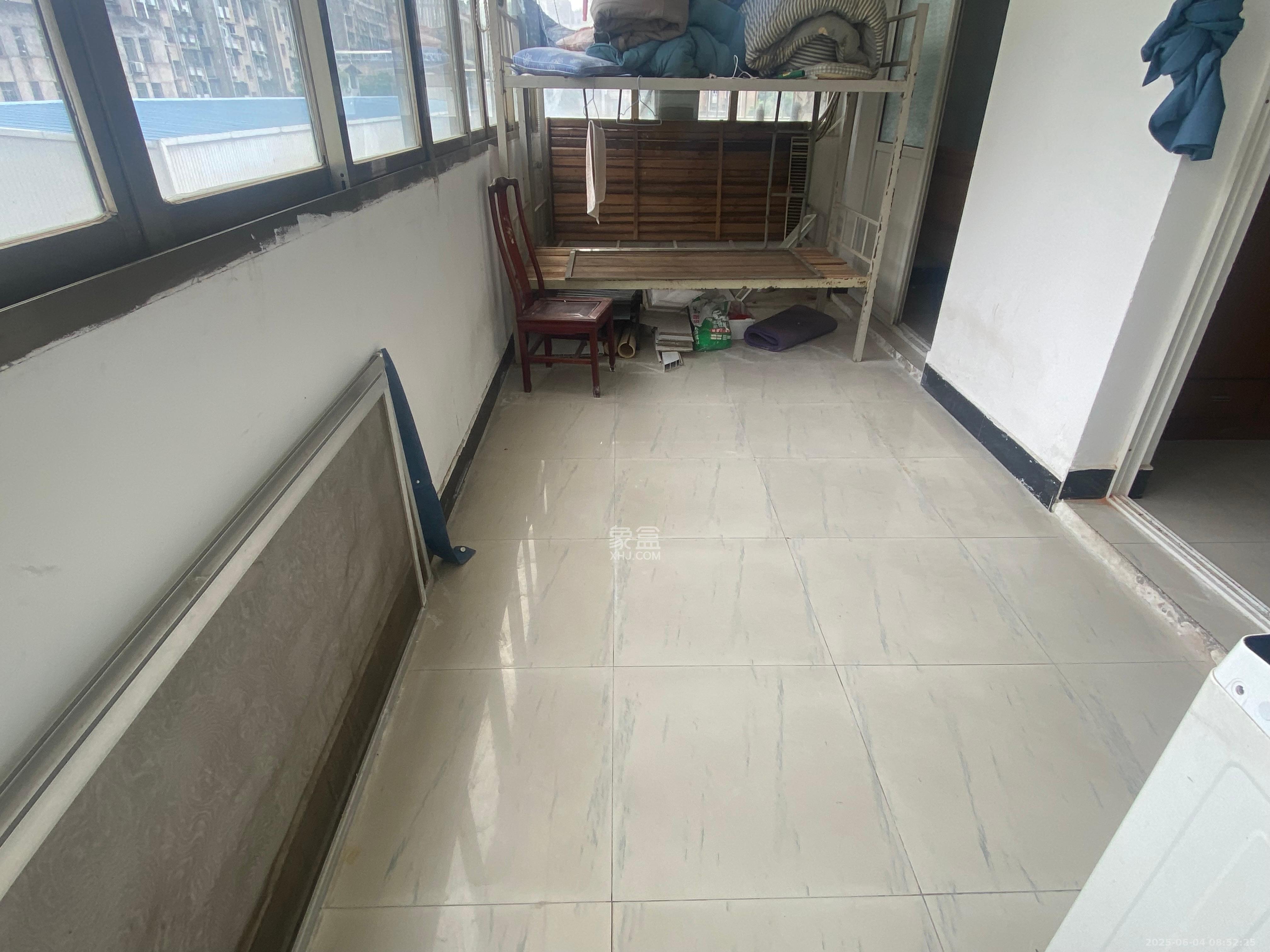 白沙家园(白沙欣苑) 4室2厅1卫 3600.0元/月 白沙家园(白沙欣苑) 4室2厅1卫 3600.0元/月室内图