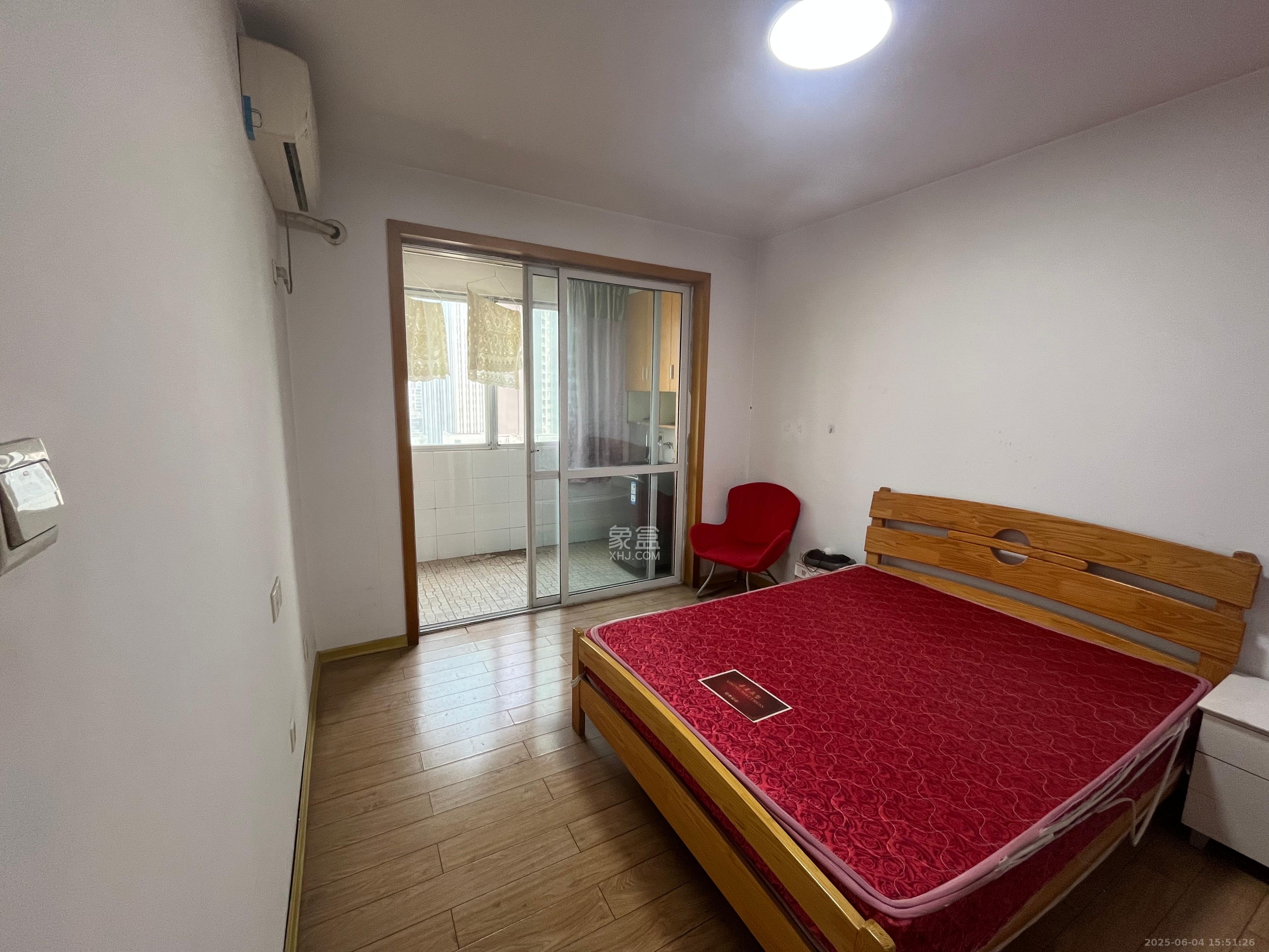 华韵07 2室2厅1卫 2000.0元/月 华韵07 2室2厅1卫 2000.0元/月室内图