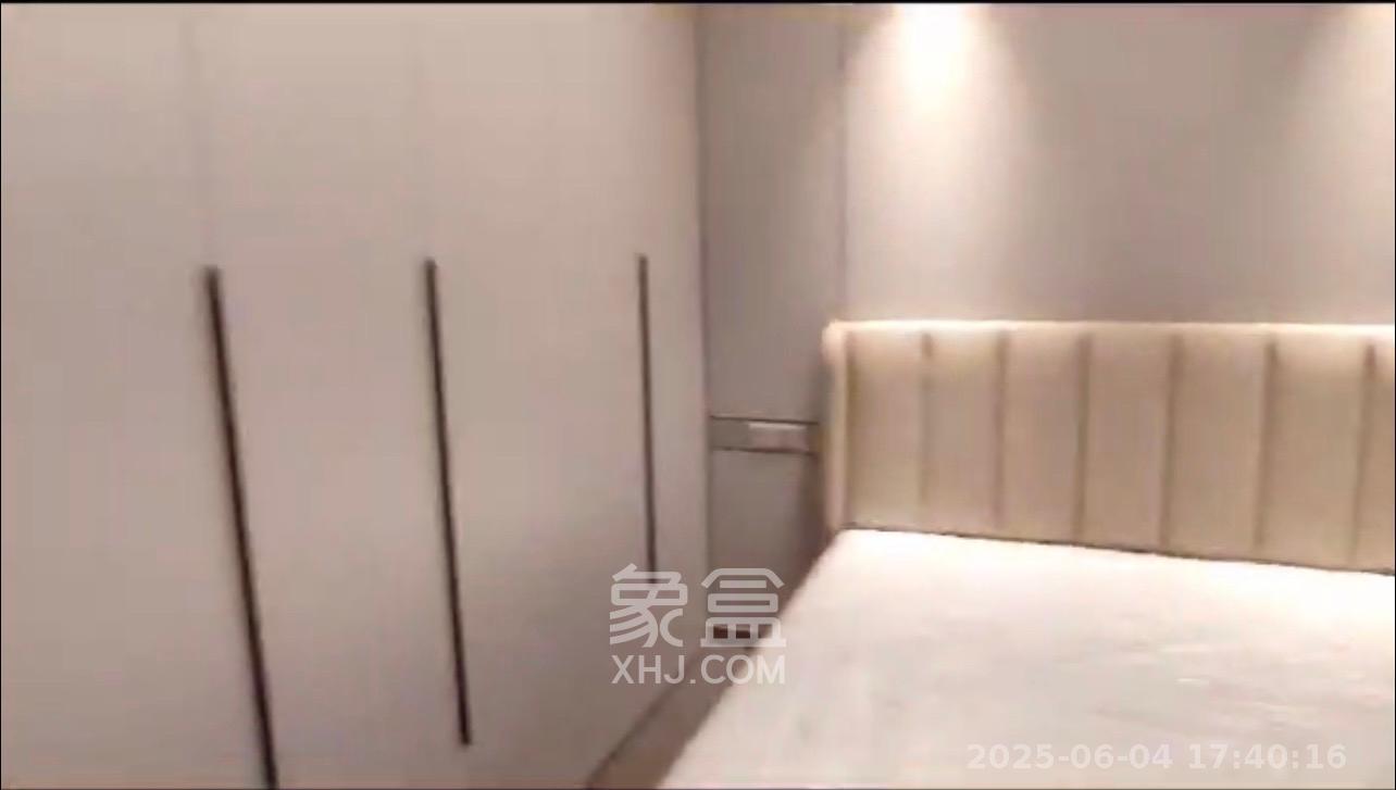 龙湖春江天玺  4室2厅2卫   5000.00元/月室内图