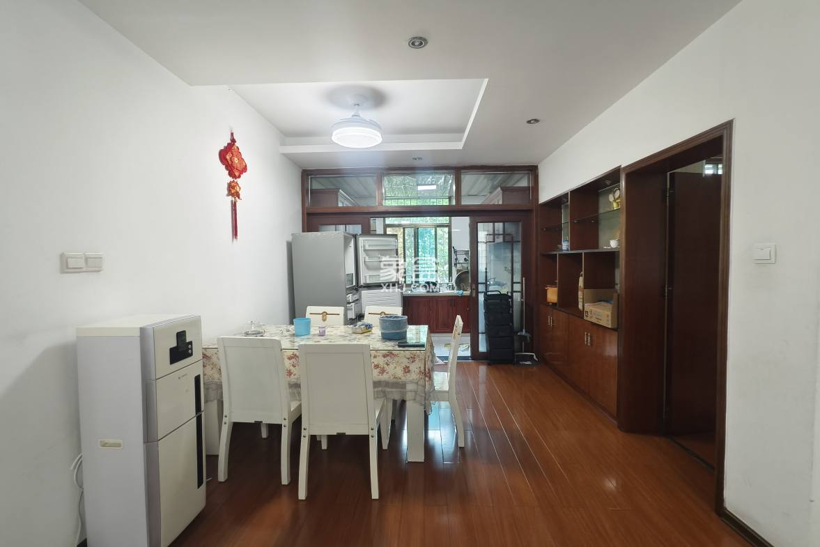 姑苏名园  4室2厅2卫    1800.0元/月 姑苏名园  4室2厅2卫    1800.0元/月室内图