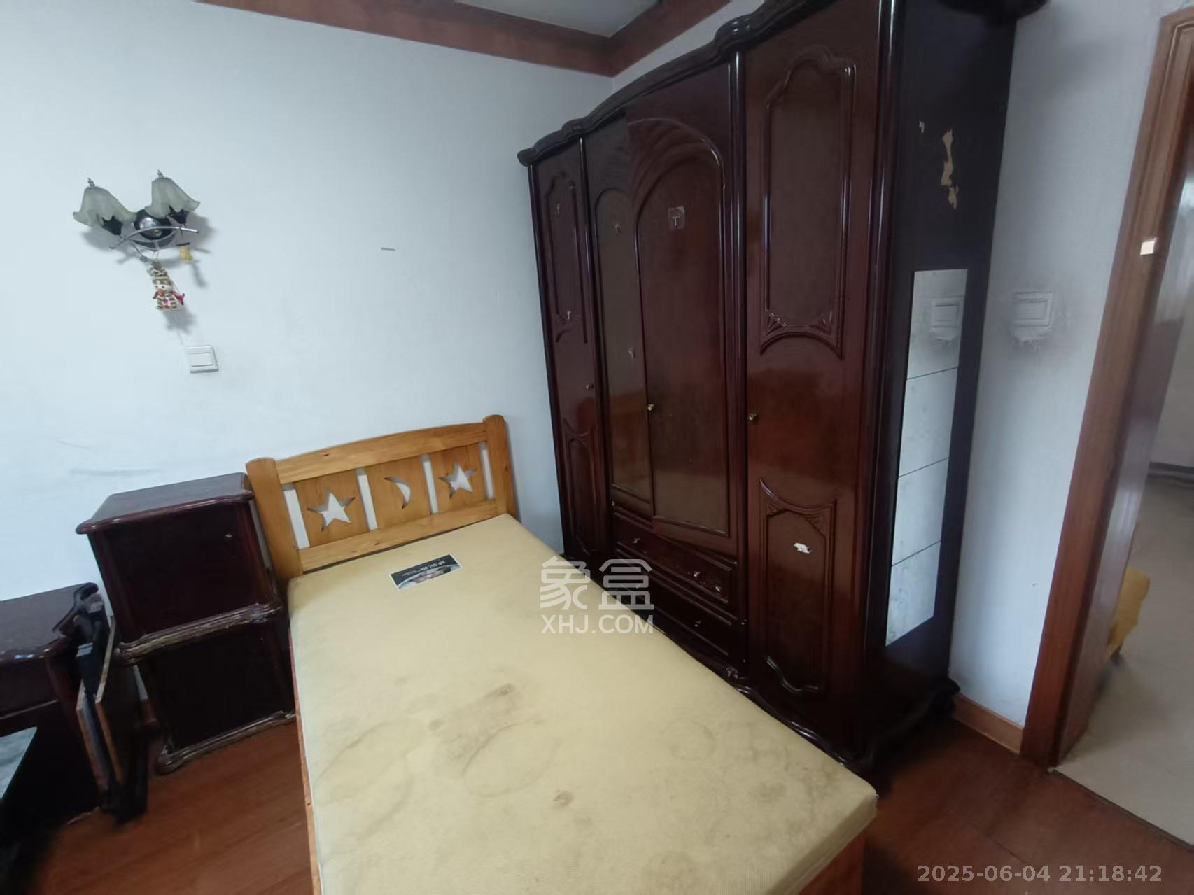 杏花园小区 2室1厅1卫 1100.0元/月 杏花园小区 2室1厅1卫 1100.0元/月室内图