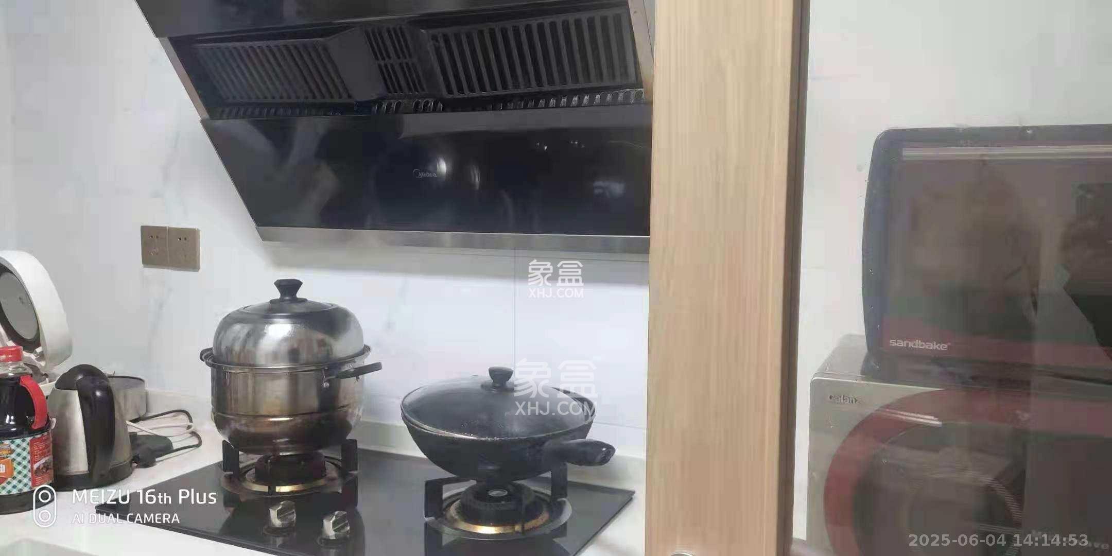 嘉盛华庭(一期、二期、三期) 3室1厅1卫 2800.0元/月 嘉盛华庭(一期、二期、三期) 3室1厅1卫 2800.0元/月室内图