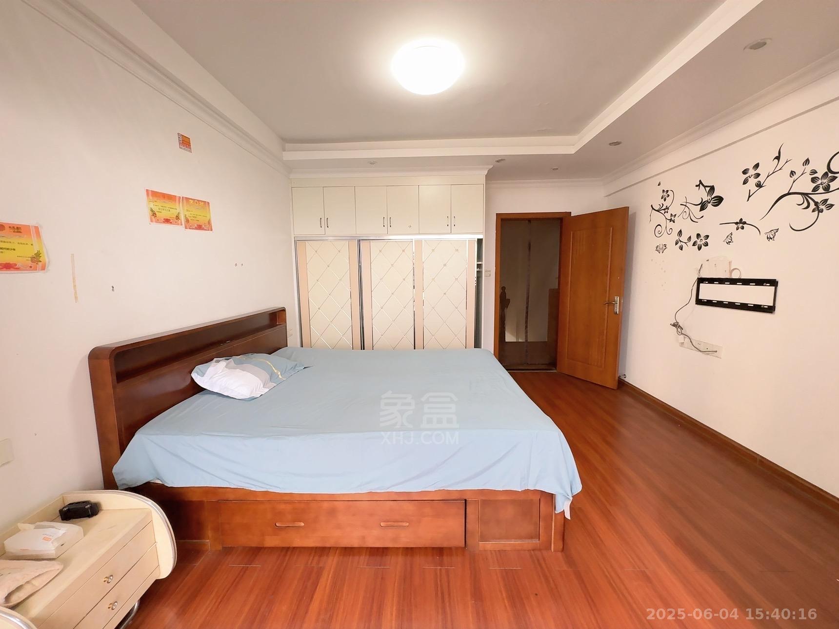 旺城天悦领秀香江 2室2厅2卫 1500.0元/月 旺城天悦领秀香江 2室2厅2卫 1500.0元/月室内图