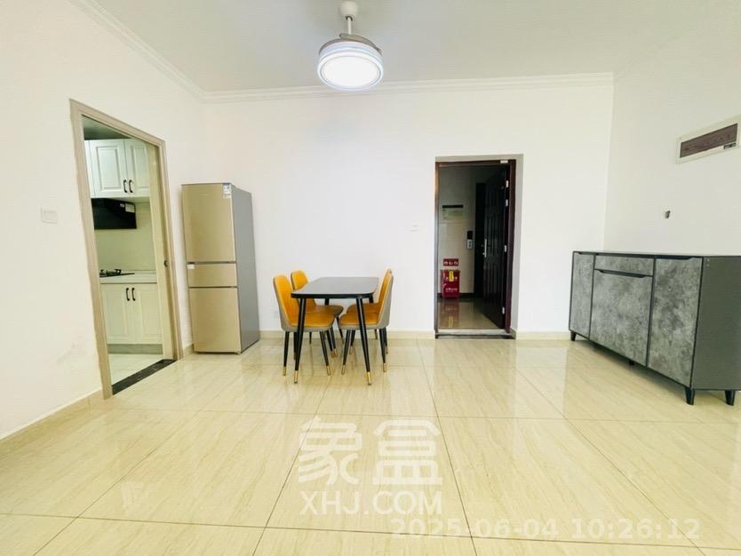 星雅美辰 3室2厅2卫 2300.0元/月 星雅美辰 3室2厅2卫 2300.0元/月室内图