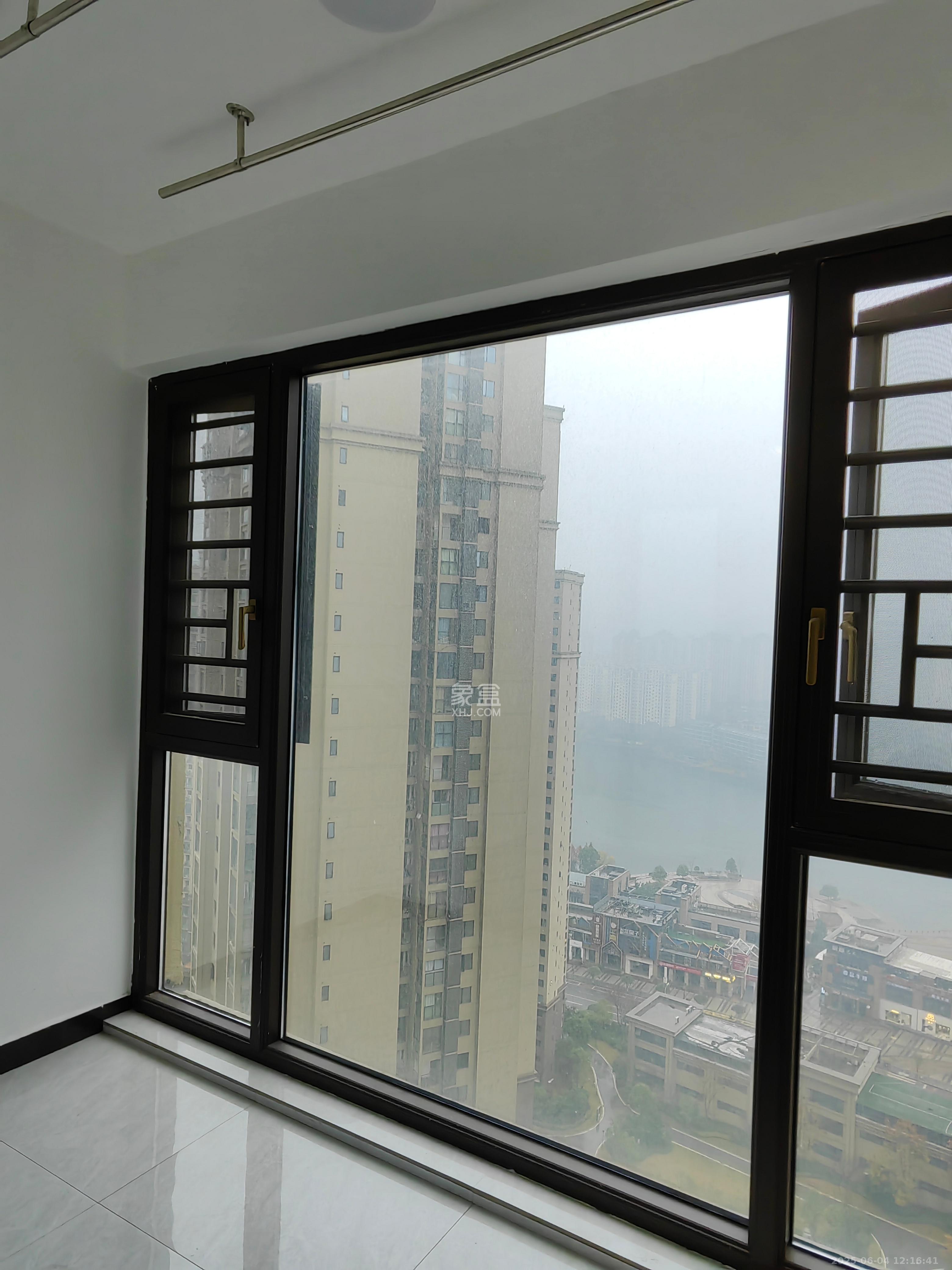中建梅溪湖中心  3室2厅1卫   3100.00元/月室内图