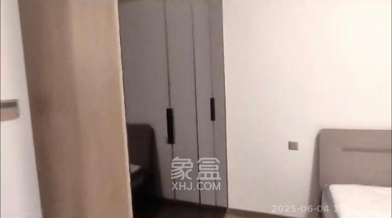 龙湖春江天玺  4室2厅2卫   5000.00元/月室内图