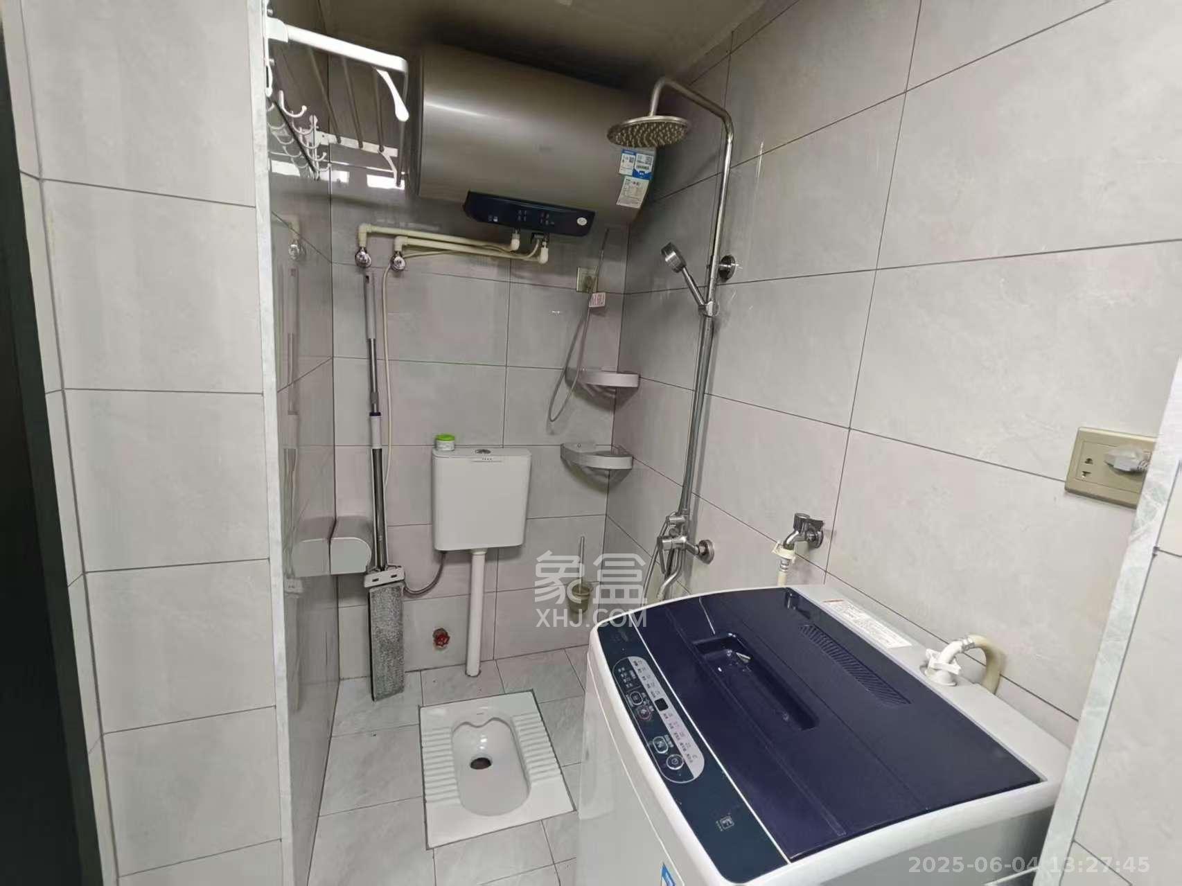 奥园城市天骄一期  1室1厅1卫    1500.0元/月室内图