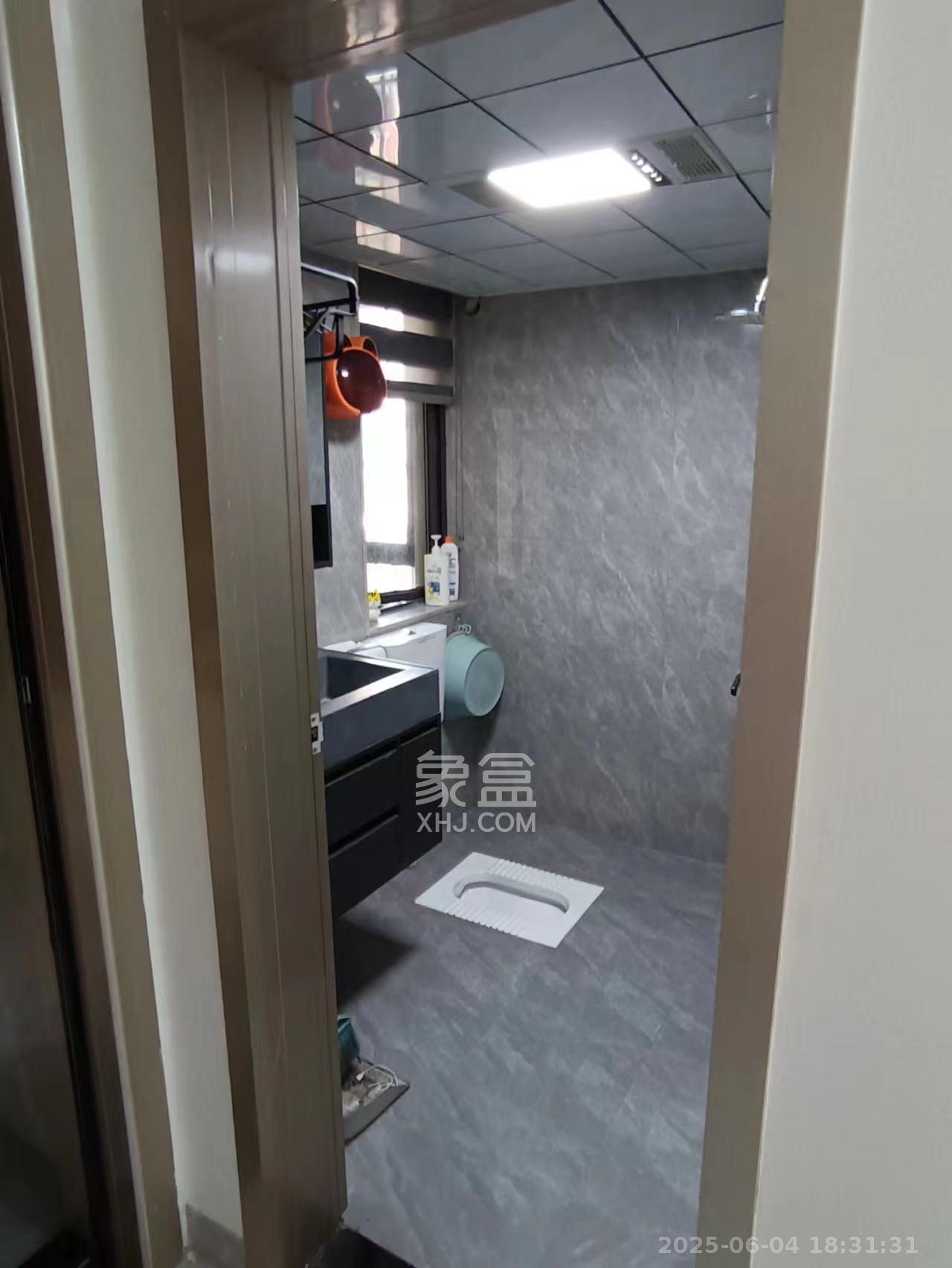 印山蓝色海岸  2室1厅1卫   1600.00元/月室内图