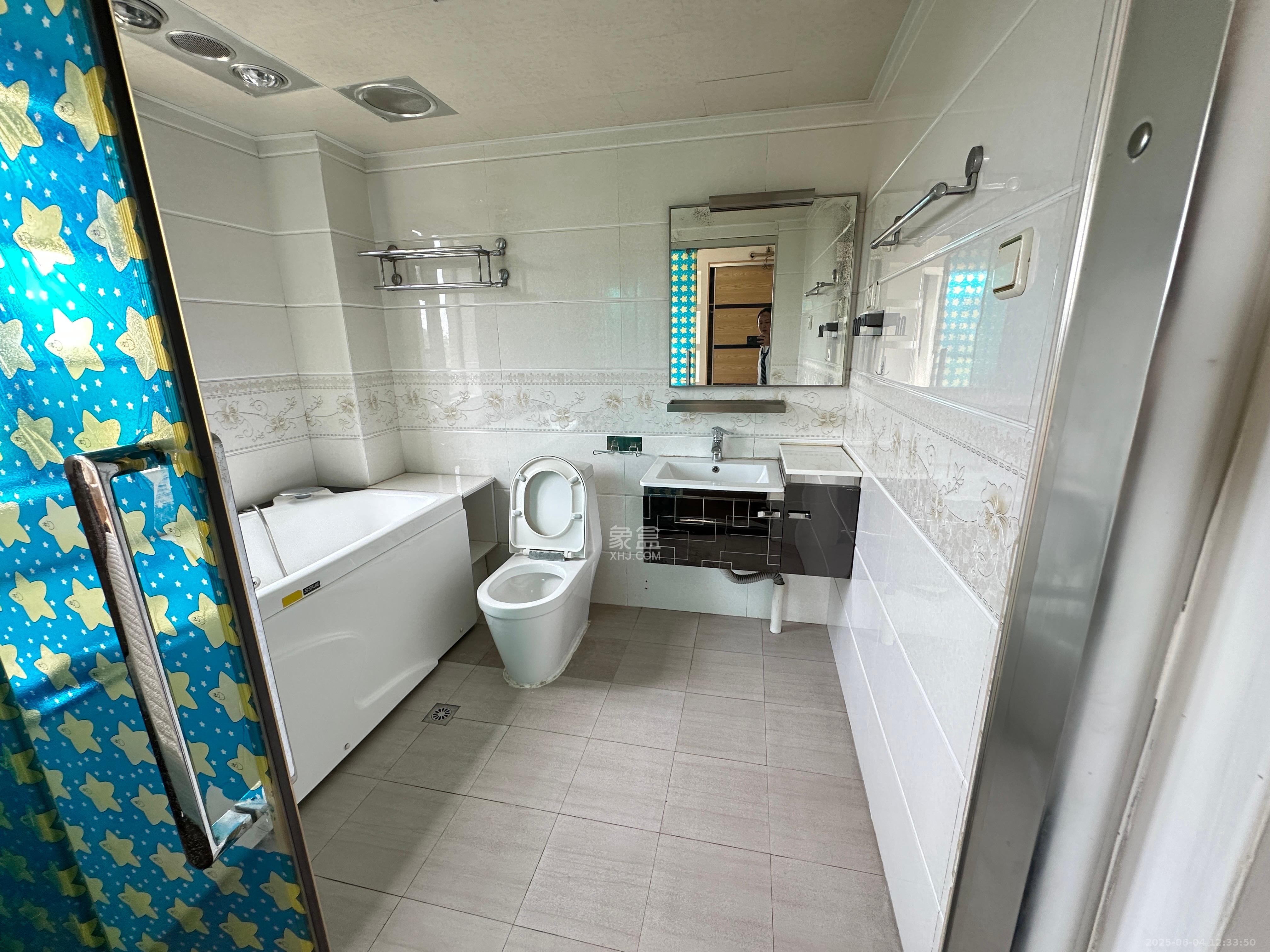 金域南外滩(望江佳园) 3室2厅2卫 3600.0元/月 金域南外滩(望江佳园) 3室2厅2卫 3600.0元/月室内图