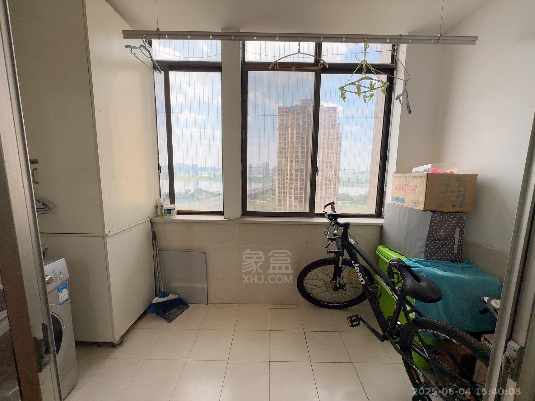 旺城天悦领秀香江 2室2厅2卫 1500.0元/月 旺城天悦领秀香江 2室2厅2卫 1500.0元/月室内图