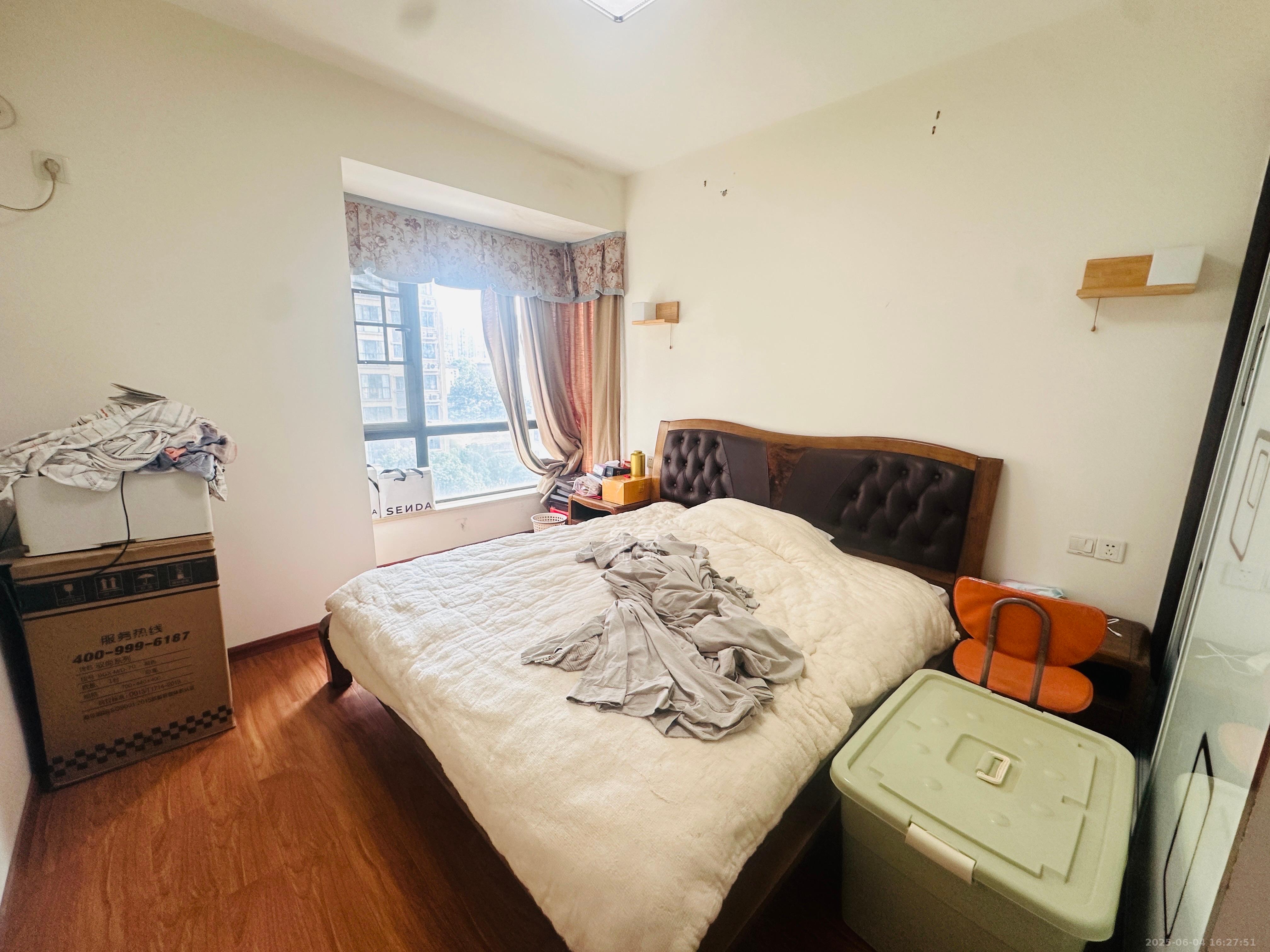 文景领秀 3室1厅1卫 2200.0元/月 文景领秀 3室1厅1卫 2200.0元/月室内图