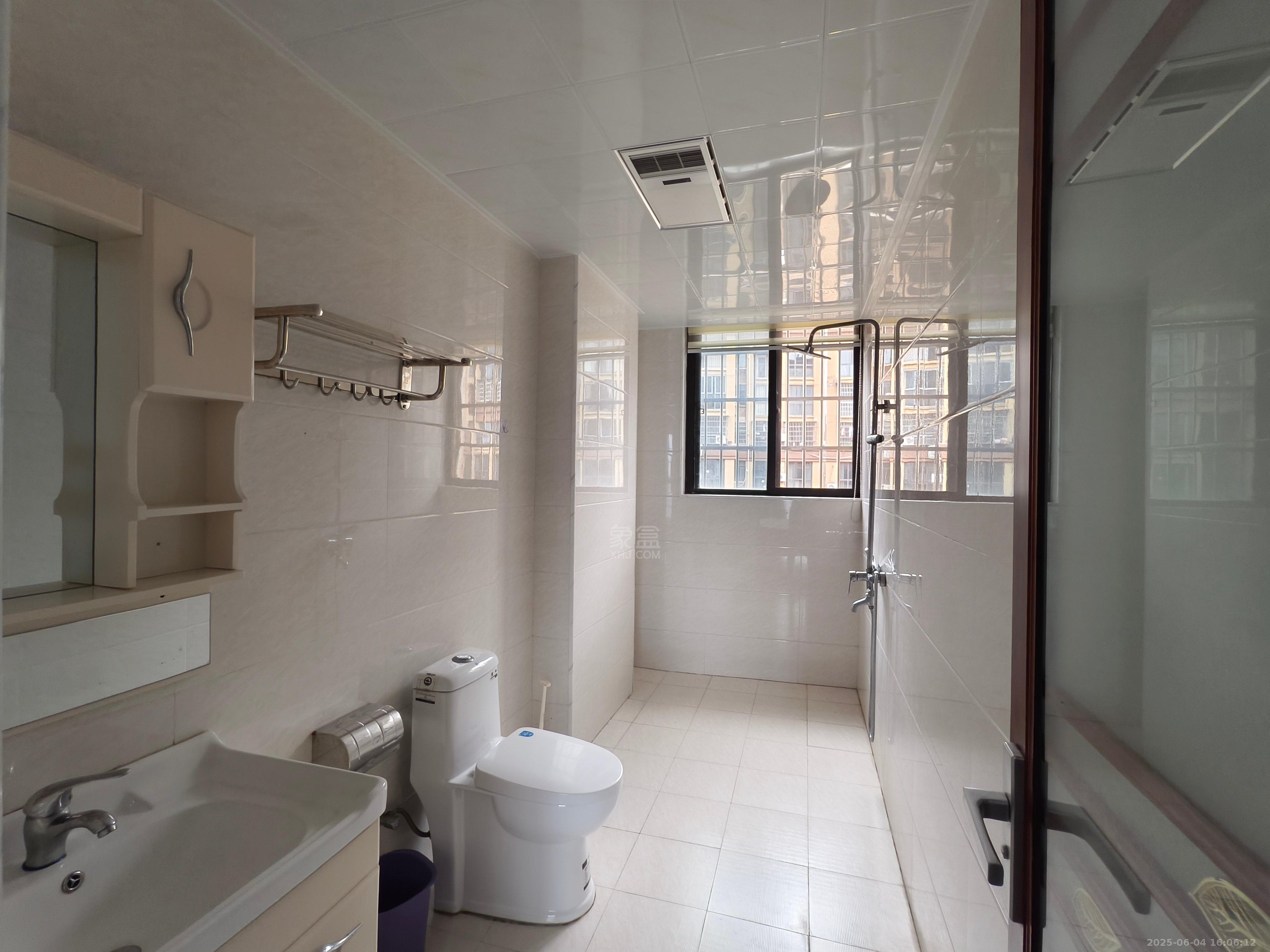 旺城天悦领秀香江 3室2厅1卫 1500.0元/月 旺城天悦领秀香江 3室2厅1卫 1500.0元/月室内图