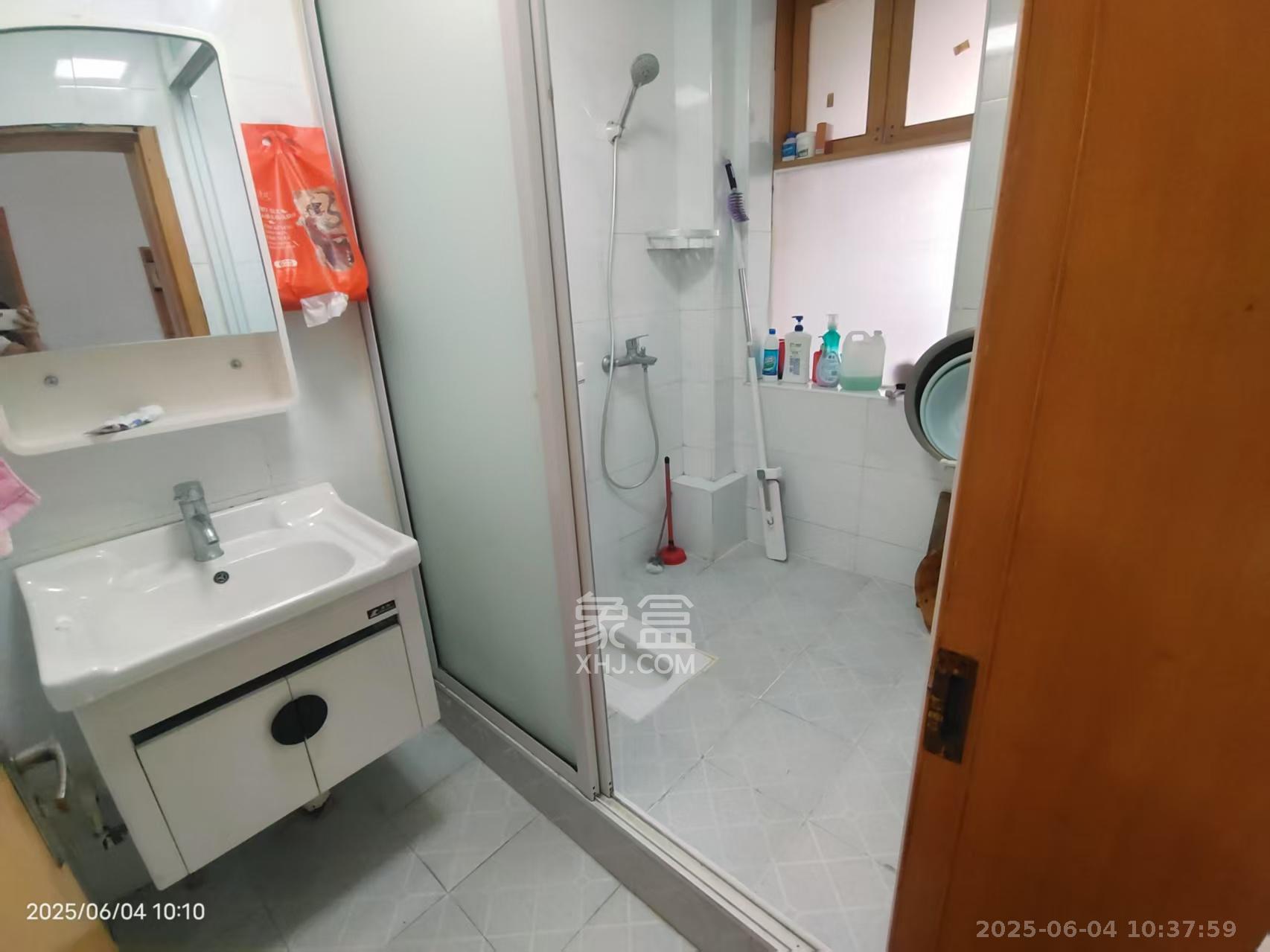 公安厅机关二院宿舍  3室2厅1卫    2000.0元/月室内图