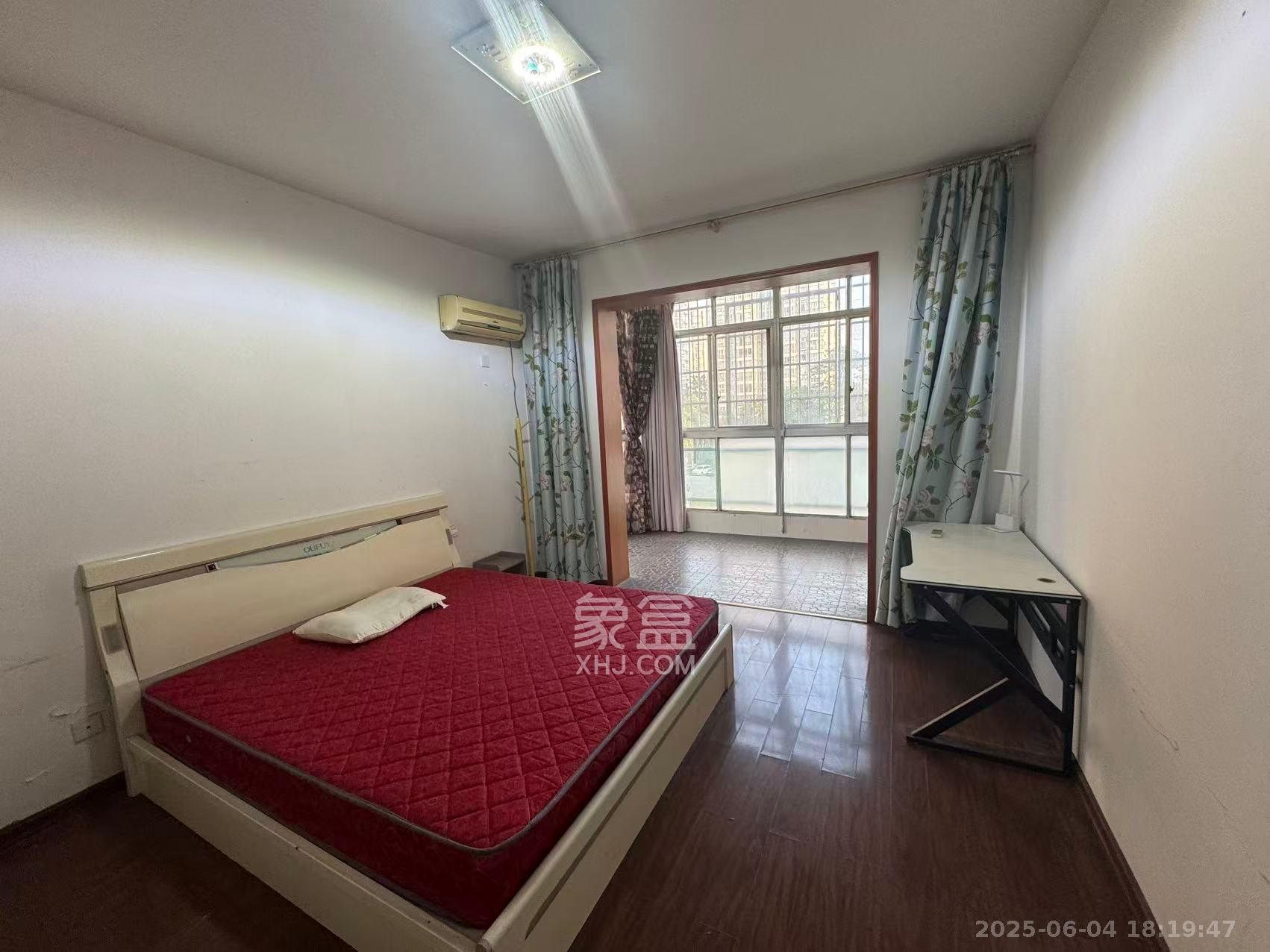 中建桂苑  2室2厅1卫   1500.00元/月室内图