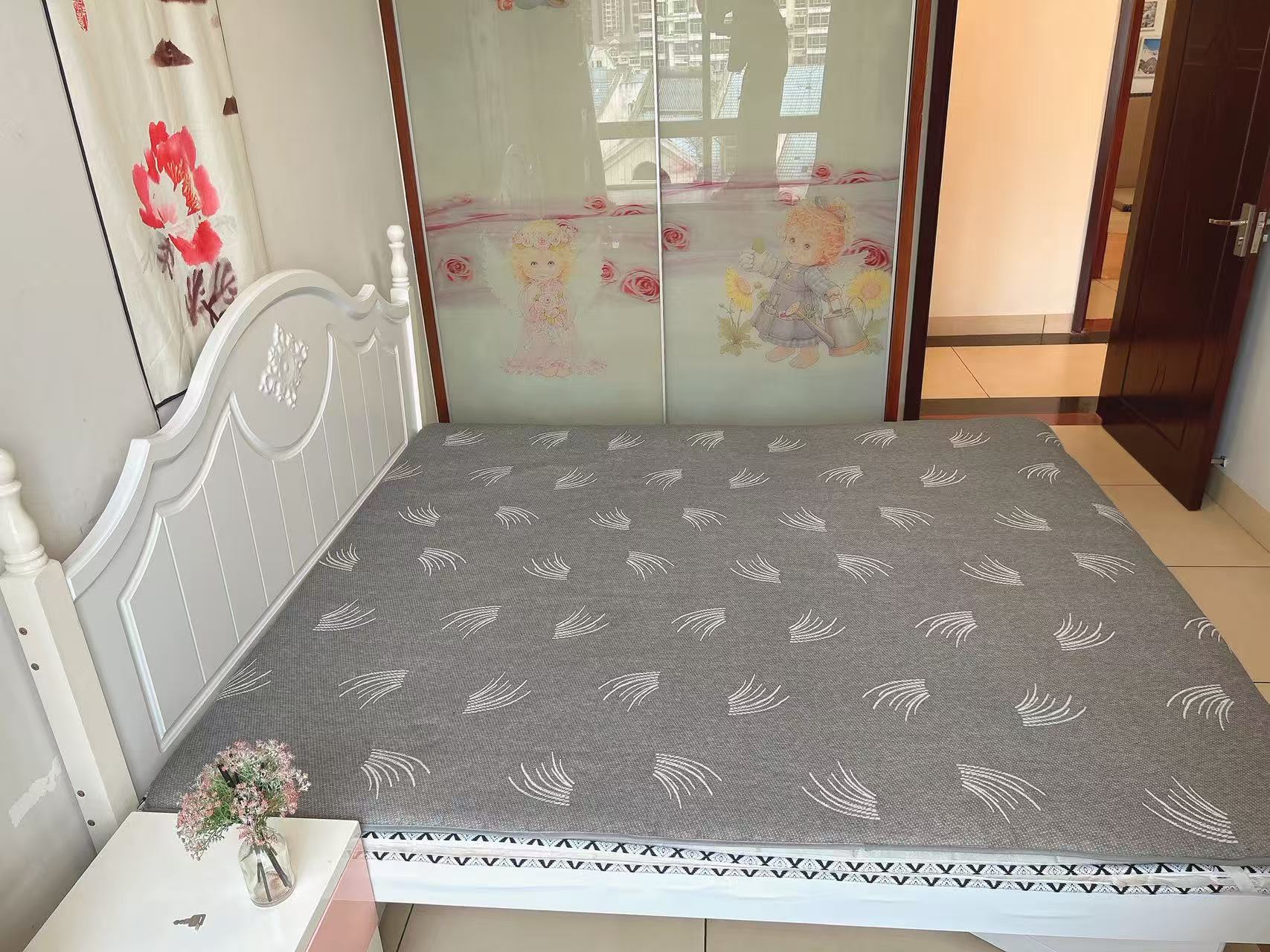 现代花园二期  3室2厅2卫   3100.00元/月室内图