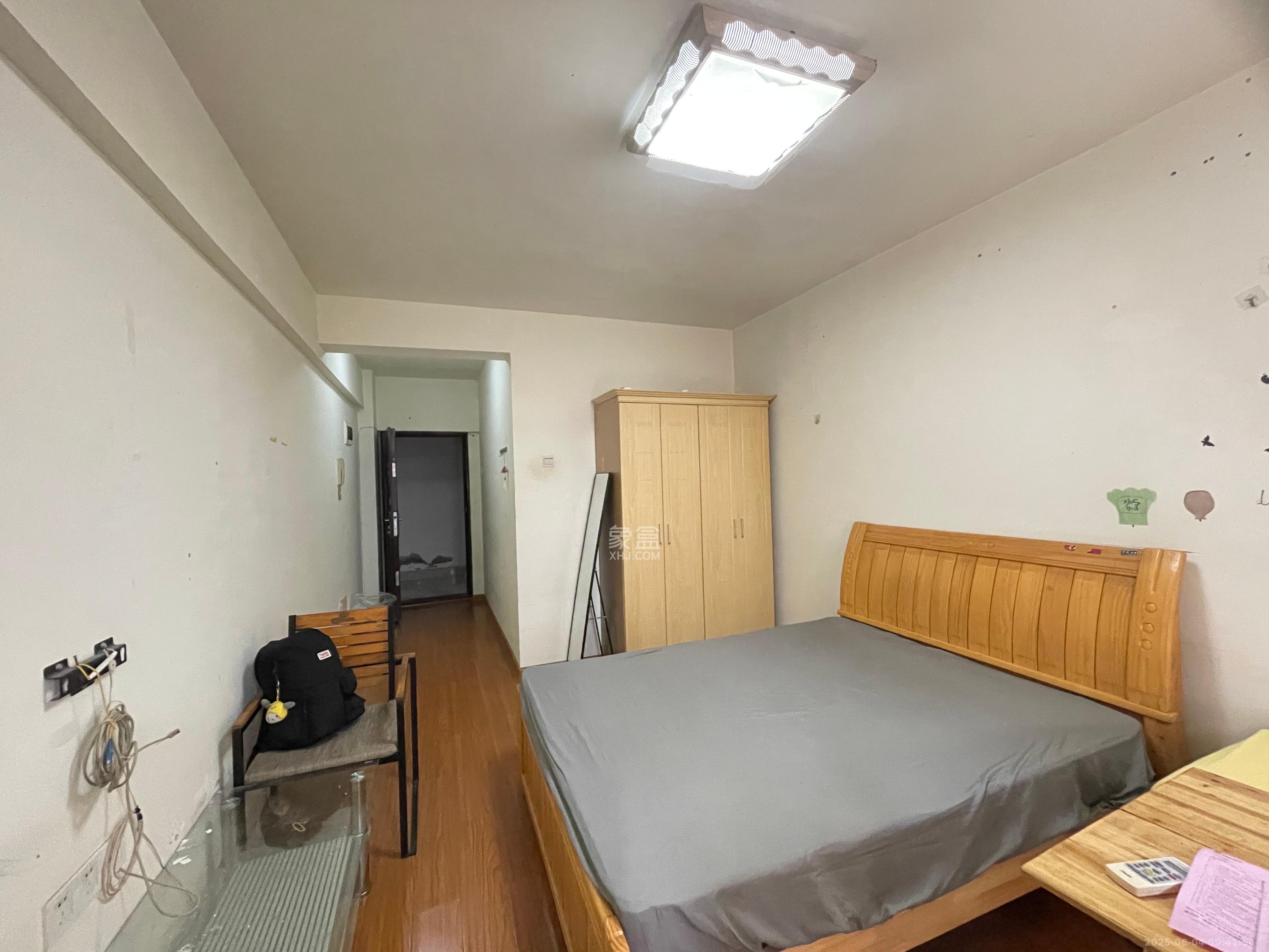 印象天心  1室1厅1卫   1700.00元/月室内图