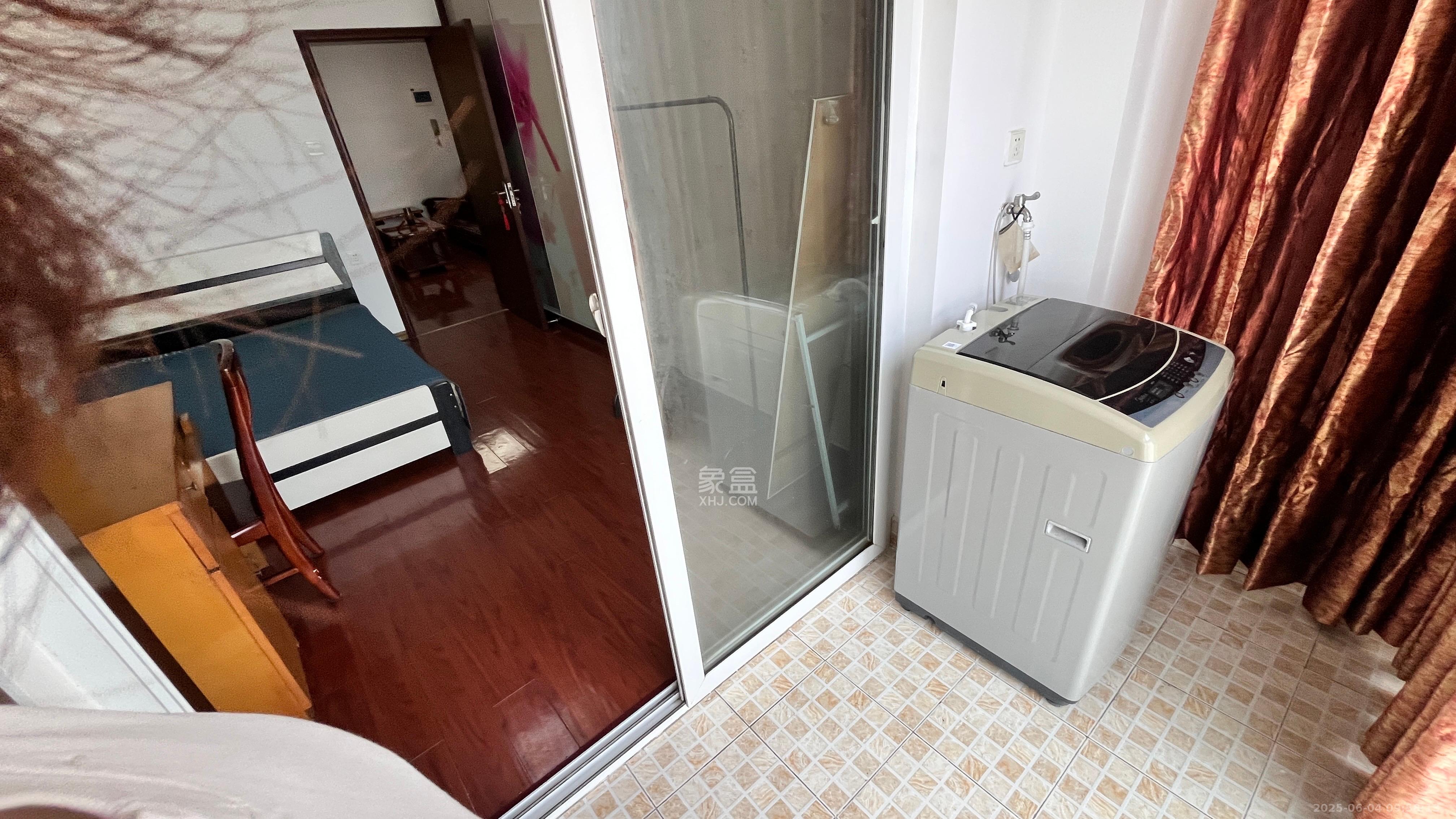 天凯东苑 2室2厅1卫 1600.0元/月 天凯东苑 2室2厅1卫 1600.0元/月室内图