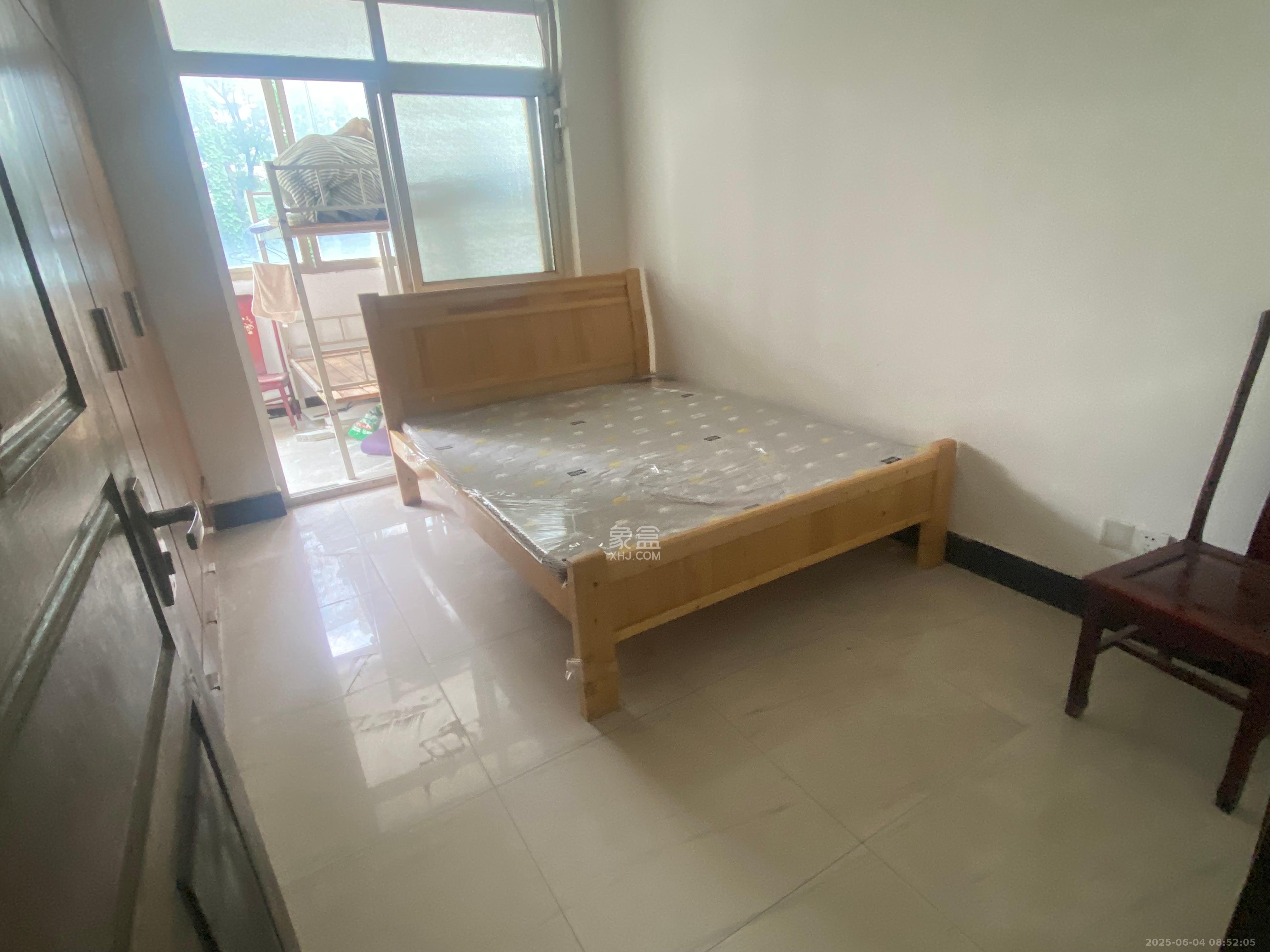 白沙家园(白沙欣苑) 4室2厅1卫 3600.0元/月 白沙家园(白沙欣苑) 4室2厅1卫 3600.0元/月室内图