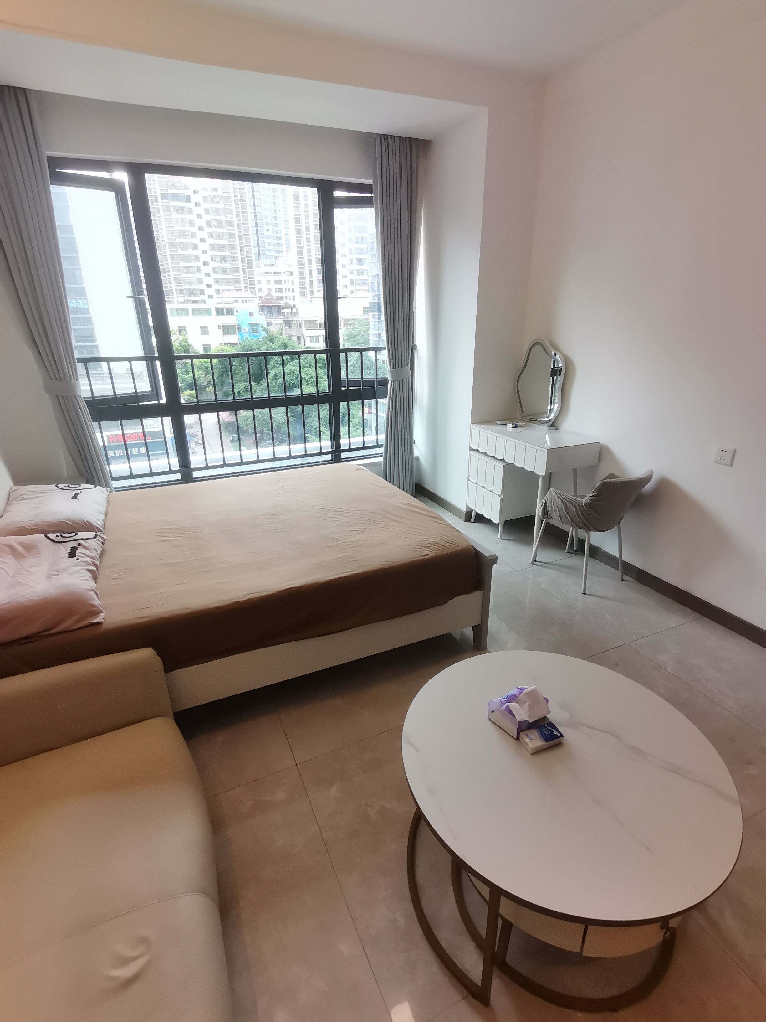 龙湖光年  1室1厅1卫   1800.00元/月室内图