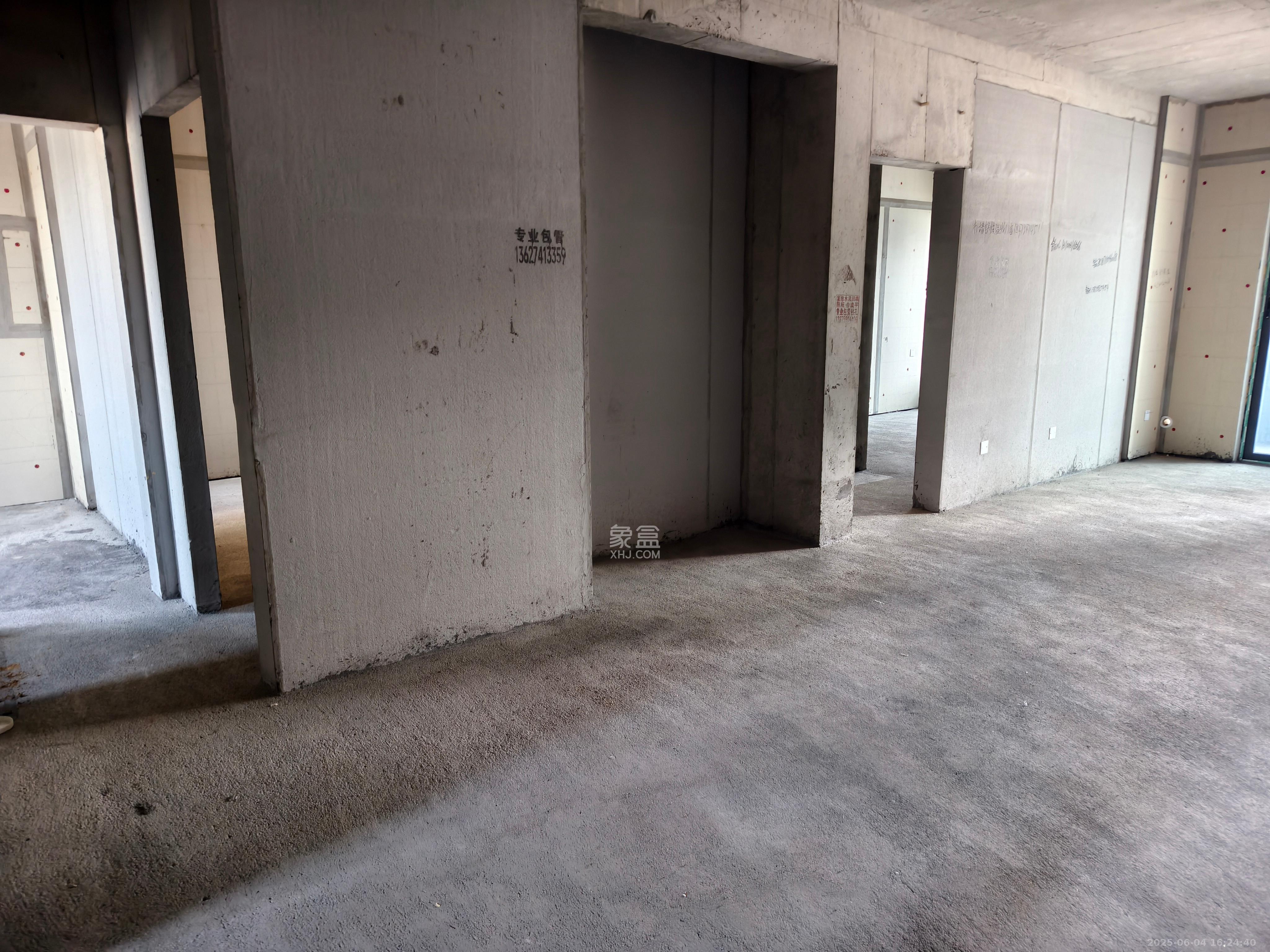 润和星河玥 4室2厅2卫 1400.0元/月 润和星河玥 4室2厅2卫 1400.0元/月室内图