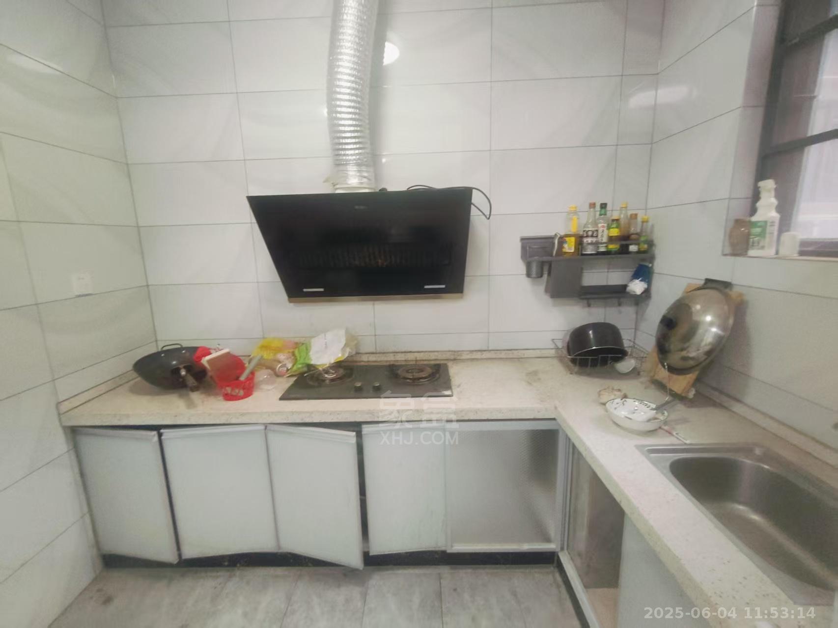 时代新城(翰林府) 3室1厅1卫 1500.0元/月 时代新城(翰林府) 3室1厅1卫 1500.0元/月室内图