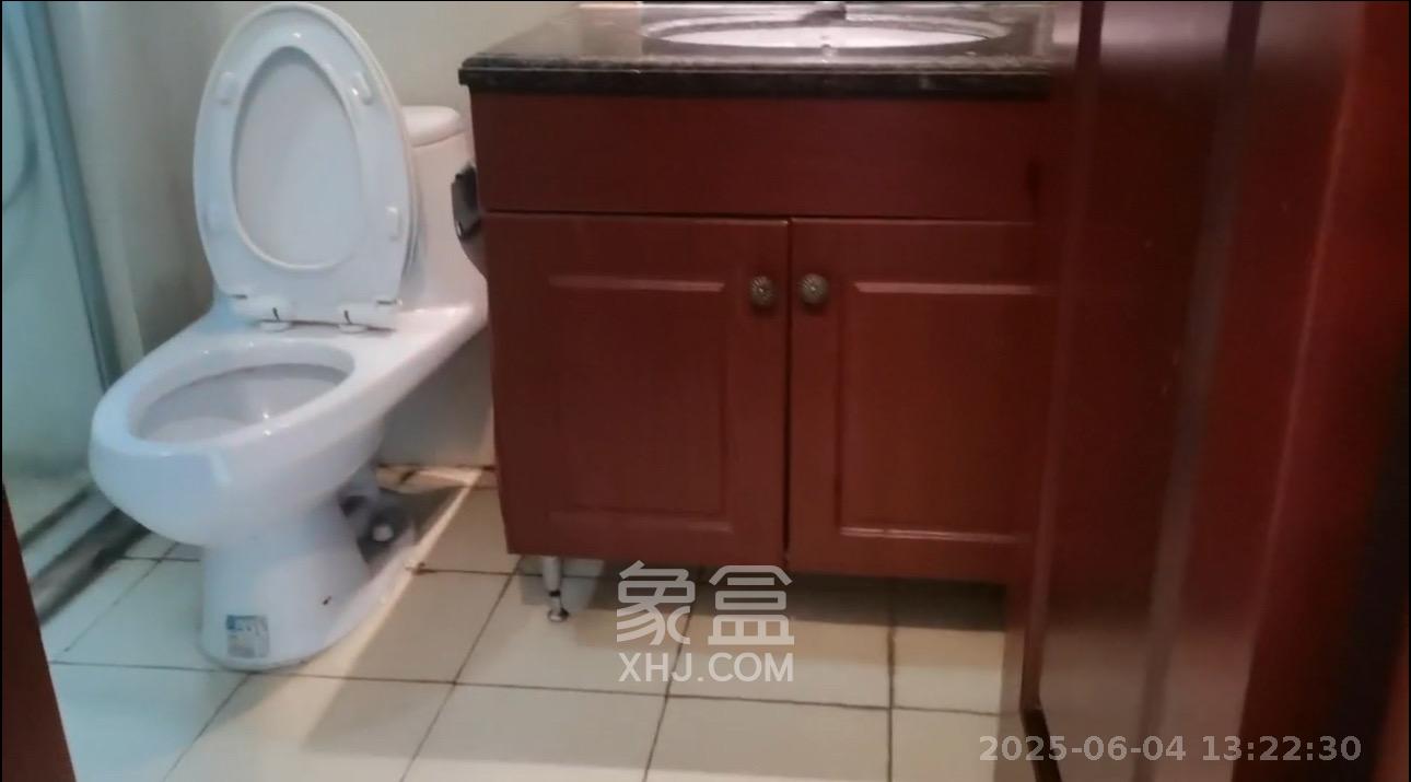 恒大雅苑  3室2厅1卫   2000.00元/月室内图