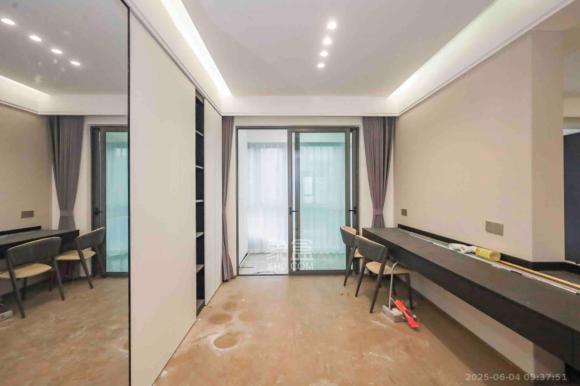 复地滨江金融中心  4室2厅1卫    7000.0元/月 复地滨江金融中心  4室2厅1卫    7000.0元/月室内图