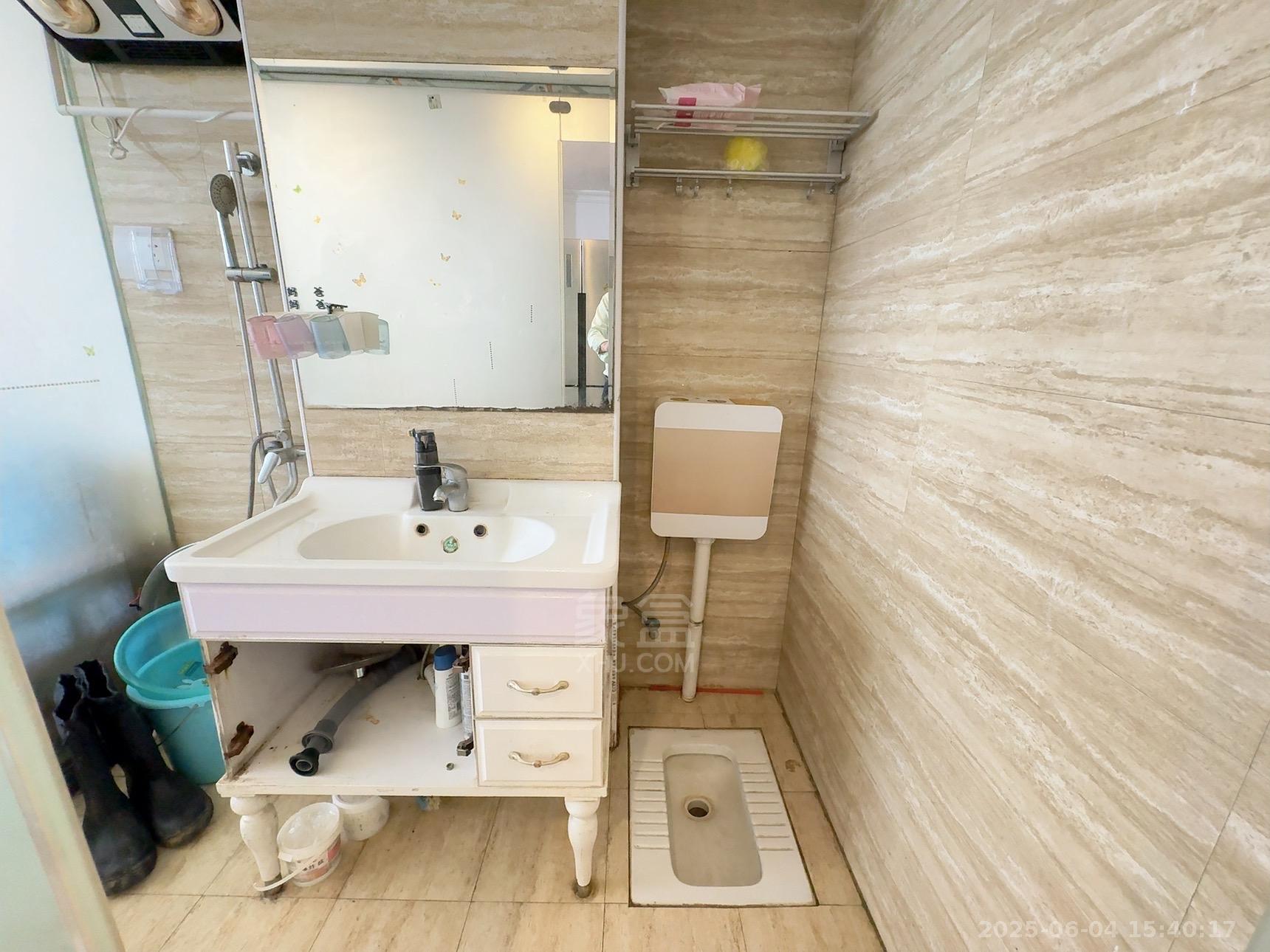 旺城天悦领秀香江 2室2厅2卫 1500.0元/月 旺城天悦领秀香江 2室2厅2卫 1500.0元/月室内图