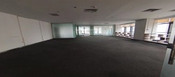 五源河公寓B区  3室2厅2卫   200.00万