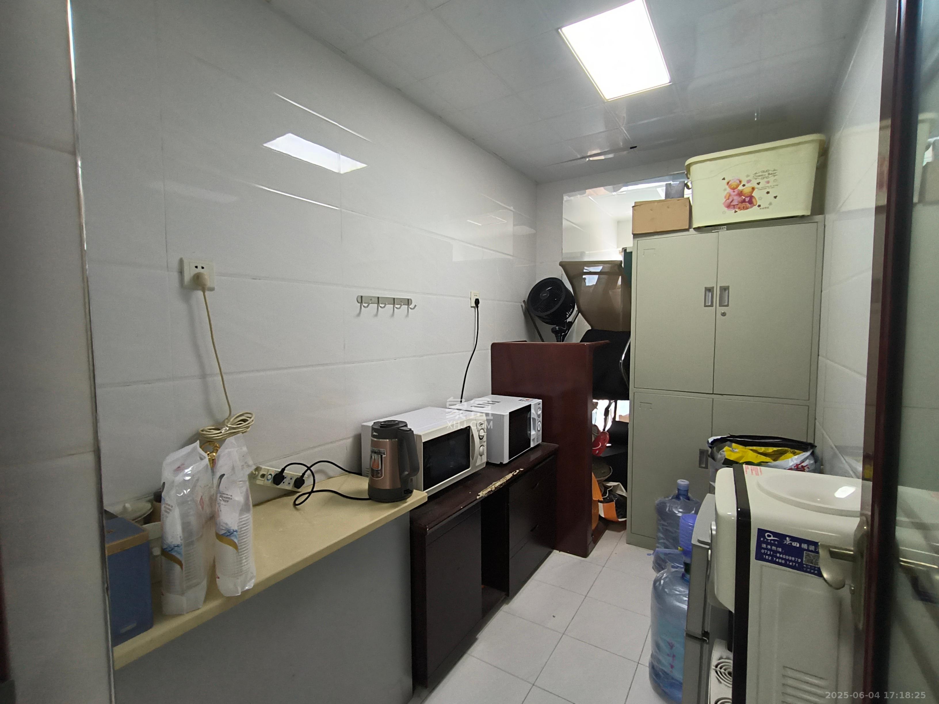 建安新商汇   108.0㎡     4000.00元/月室内图