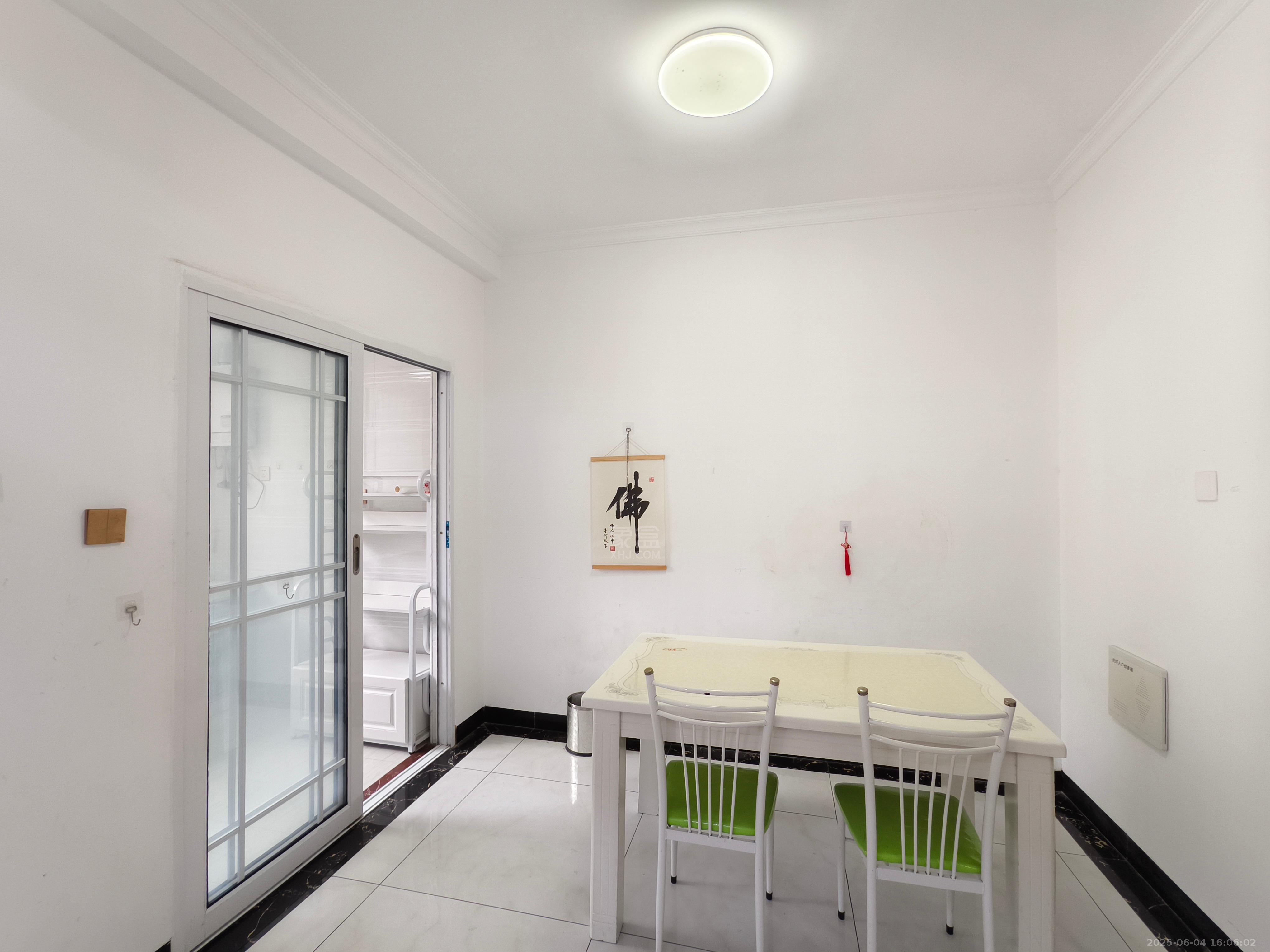 旺城天悦领秀香江 3室2厅1卫 1500.0元/月 旺城天悦领秀香江 3室2厅1卫 1500.0元/月室内图