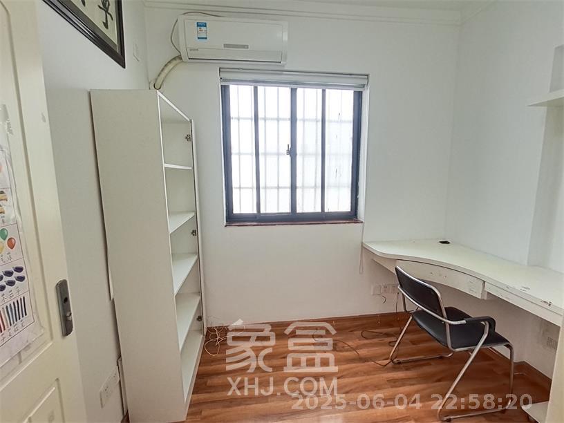 阳光100一期、四五期 3室2厅1卫 2200.0元/月 阳光100一期、四五期 3室2厅1卫 2200.0元/月室内图