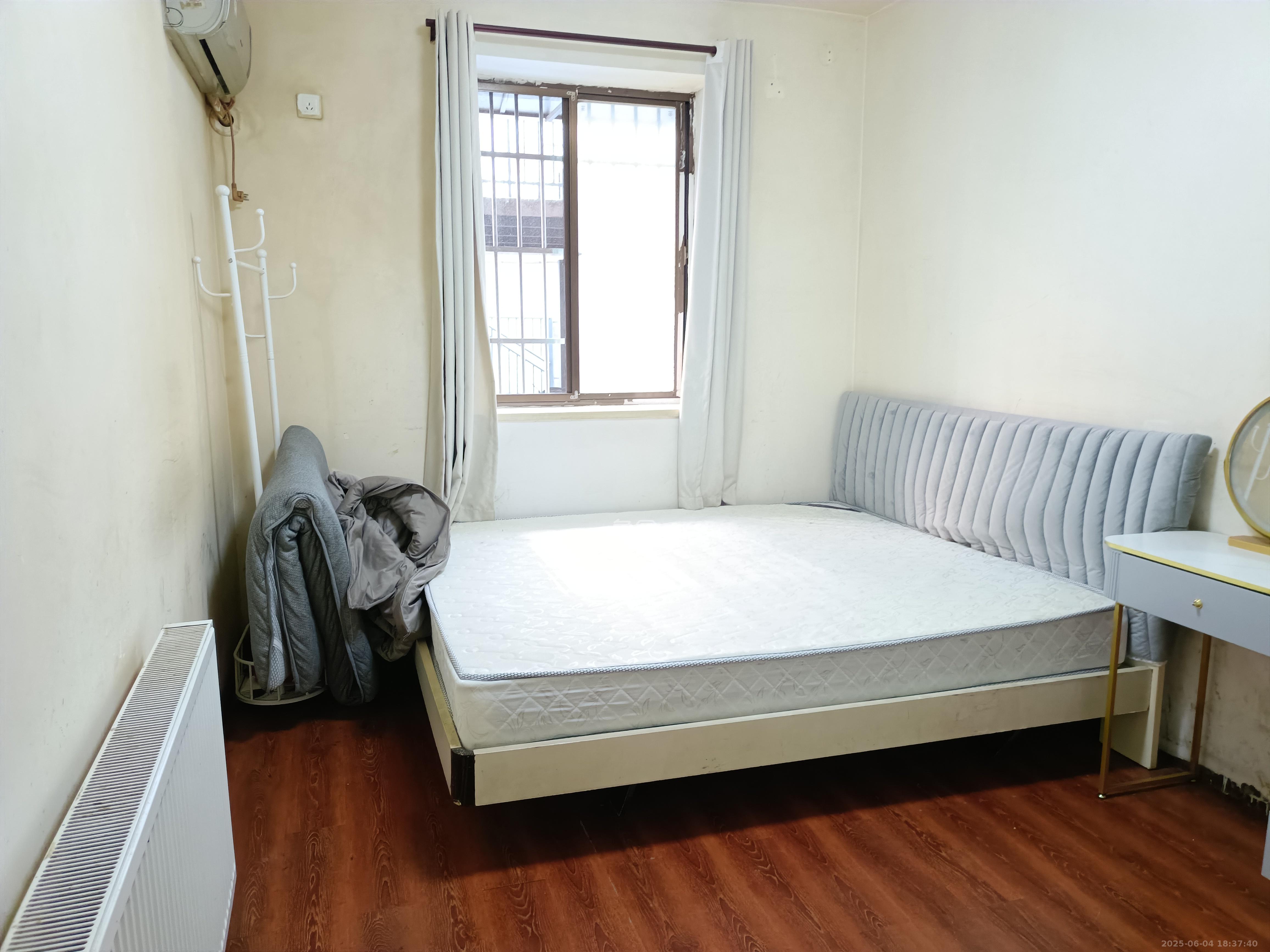 隆华金属宿舍 3室1厅1卫 2700.0元/月 隆华金属宿舍 3室1厅1卫 2700.0元/月室内图