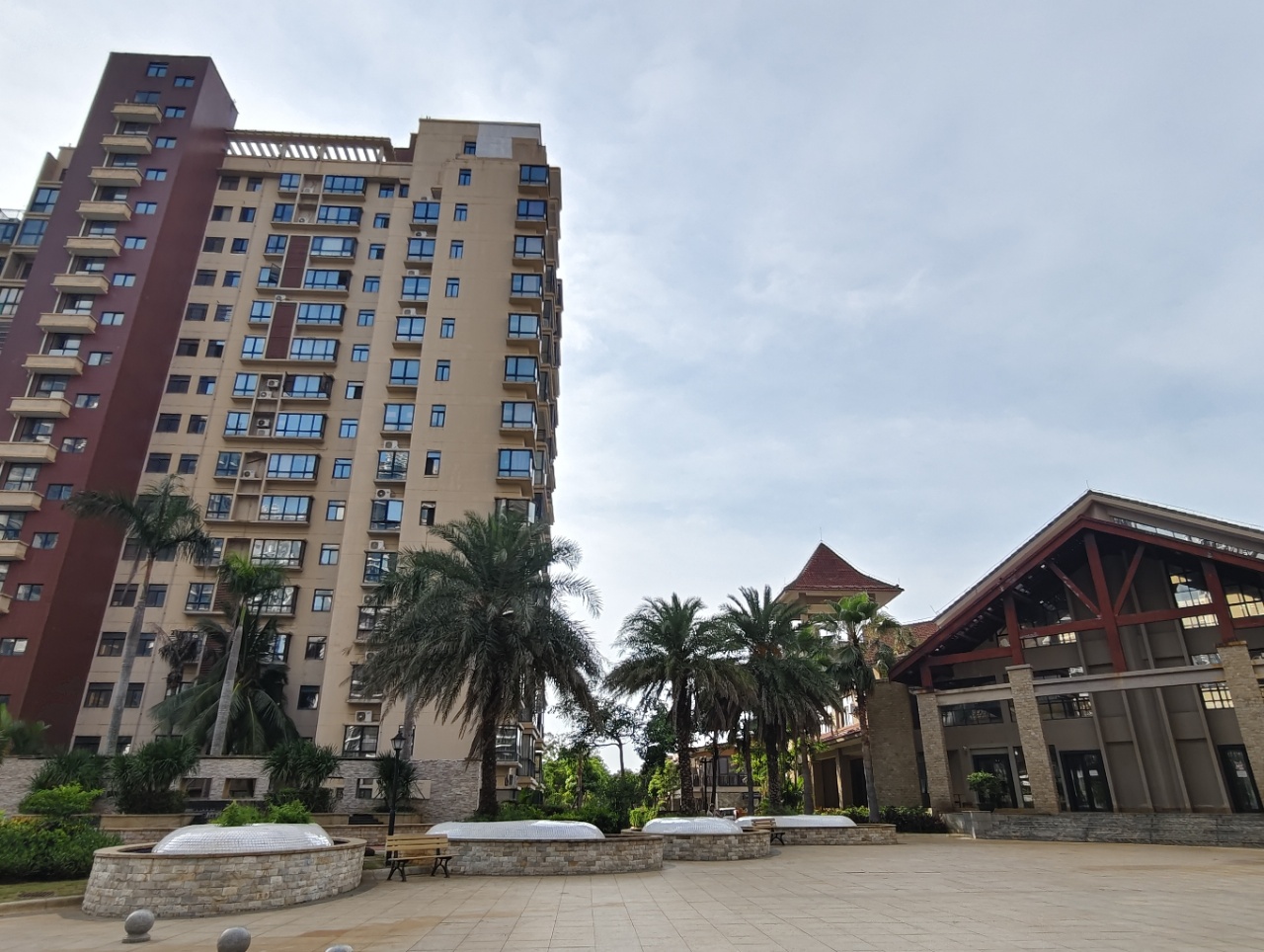 西海瑞园 1室1厅1卫 76.0万 西海瑞园 1室1厅1卫 76.0万室内图