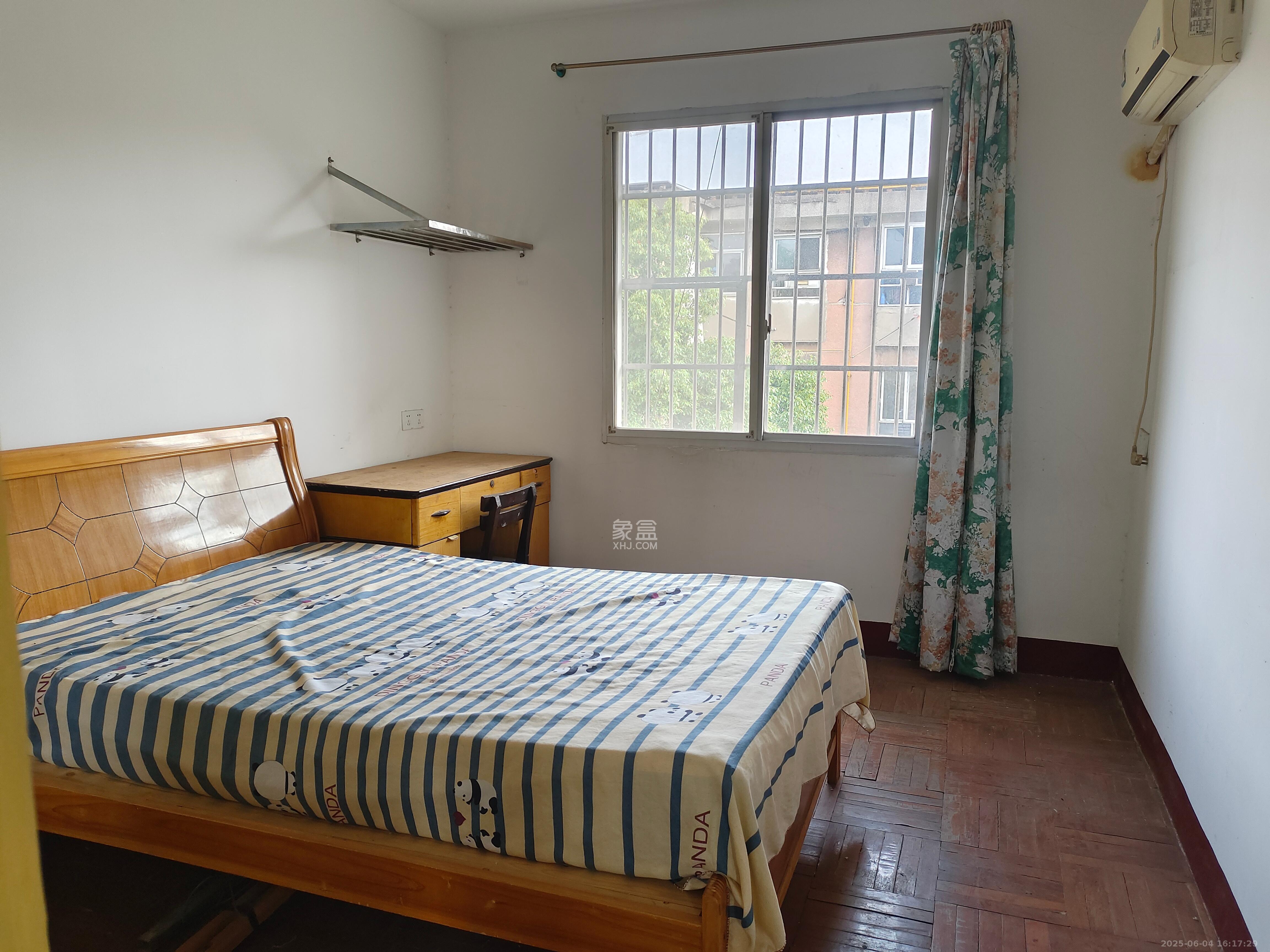 桂花二村 3室1厅1卫 1500.0元/月 桂花二村 3室1厅1卫 1500.0元/月室内图