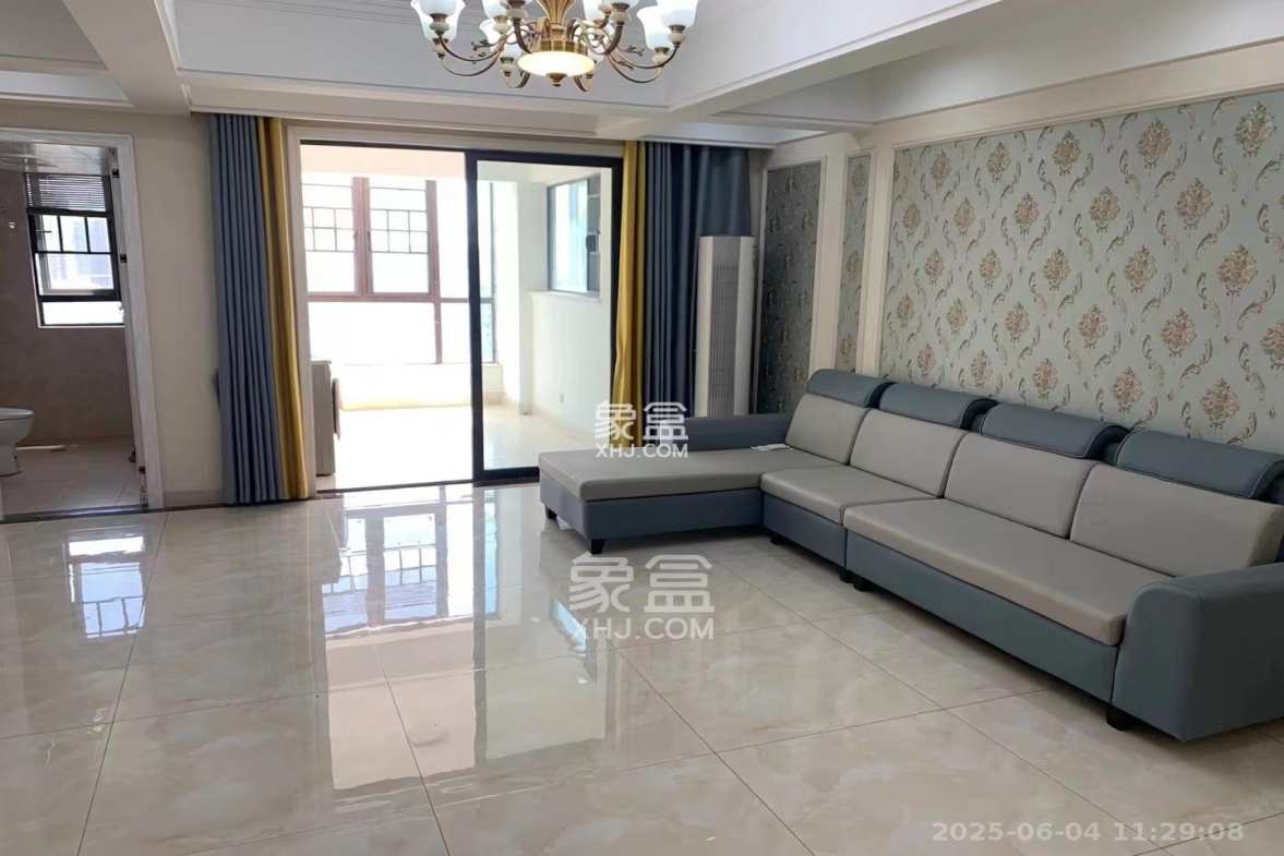 汇金城/嘉华城(二期、三期)  3室2厅2卫    2700.0元/月 汇金城/嘉华城(二期、三期)  3室2厅2卫    2700.0元/月室内图