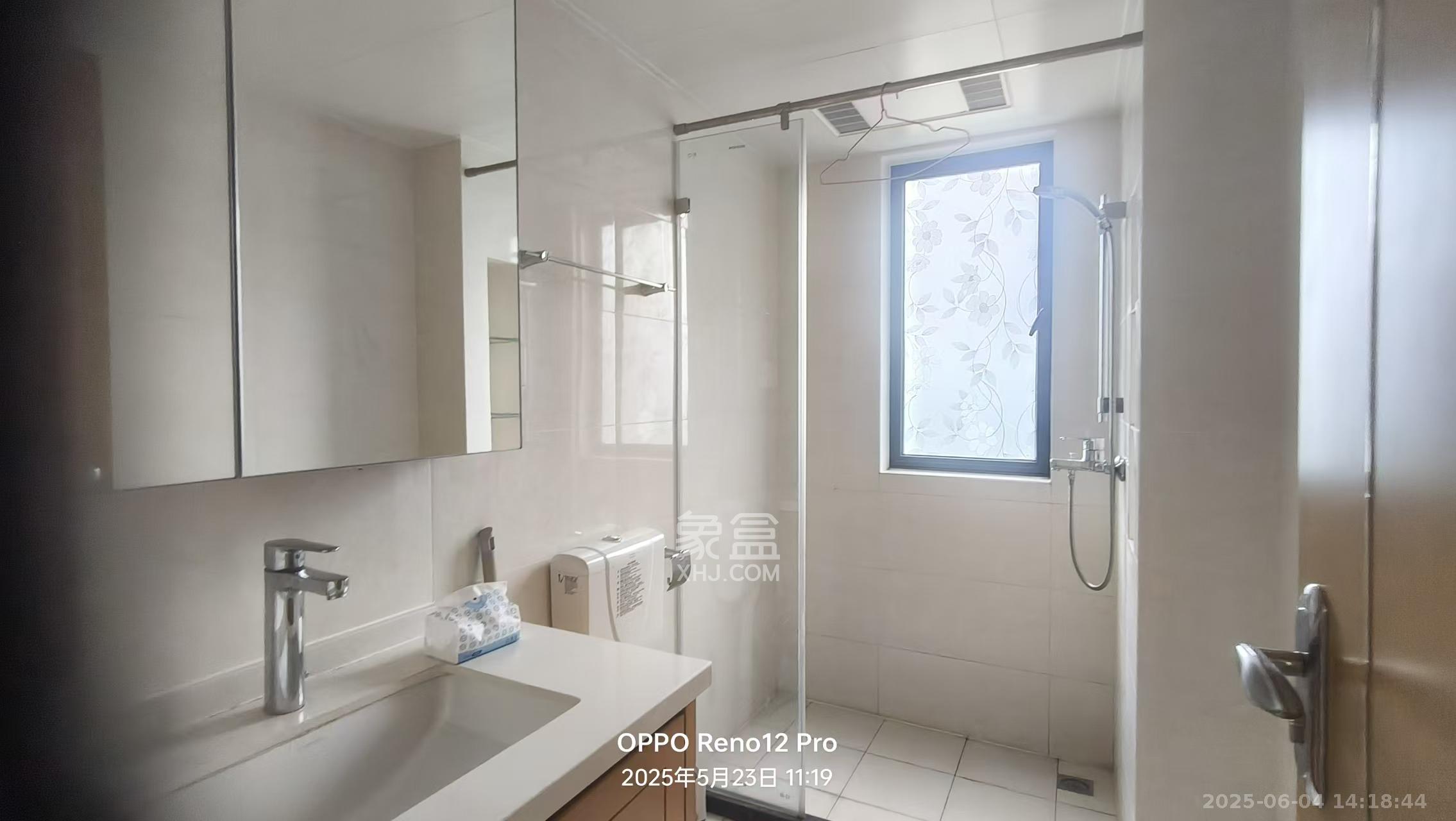 中建嘉和城凤凰台(中建瑞兴家园) 3室2厅2卫 1900.0元/月 中建嘉和城凤凰台(中建瑞兴家园) 3室2厅2卫 1900.0元/月室内图