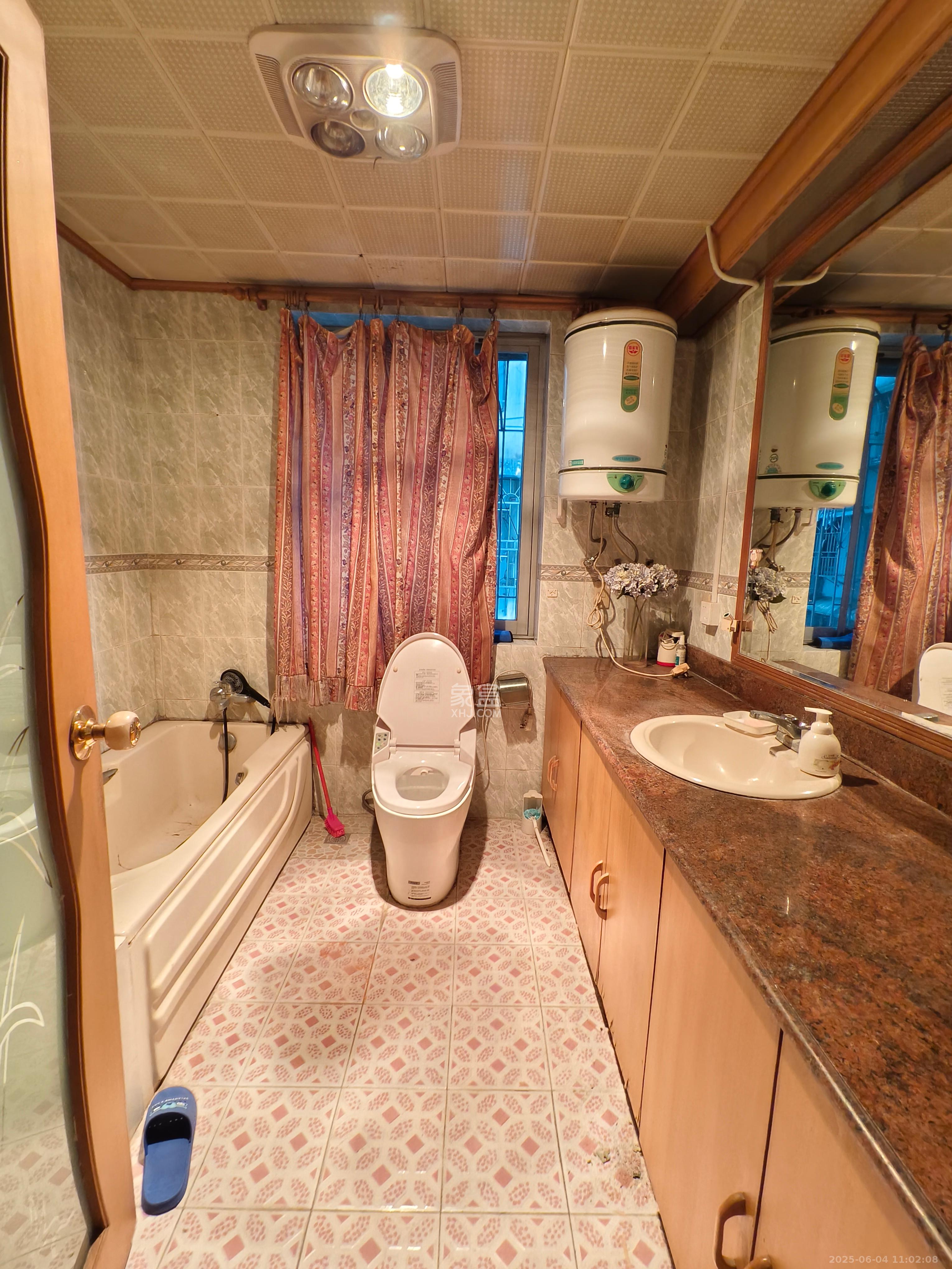 鸿园小区 5室2厅1卫 3200.0元/月 鸿园小区 5室2厅1卫 3200.0元/月室内图