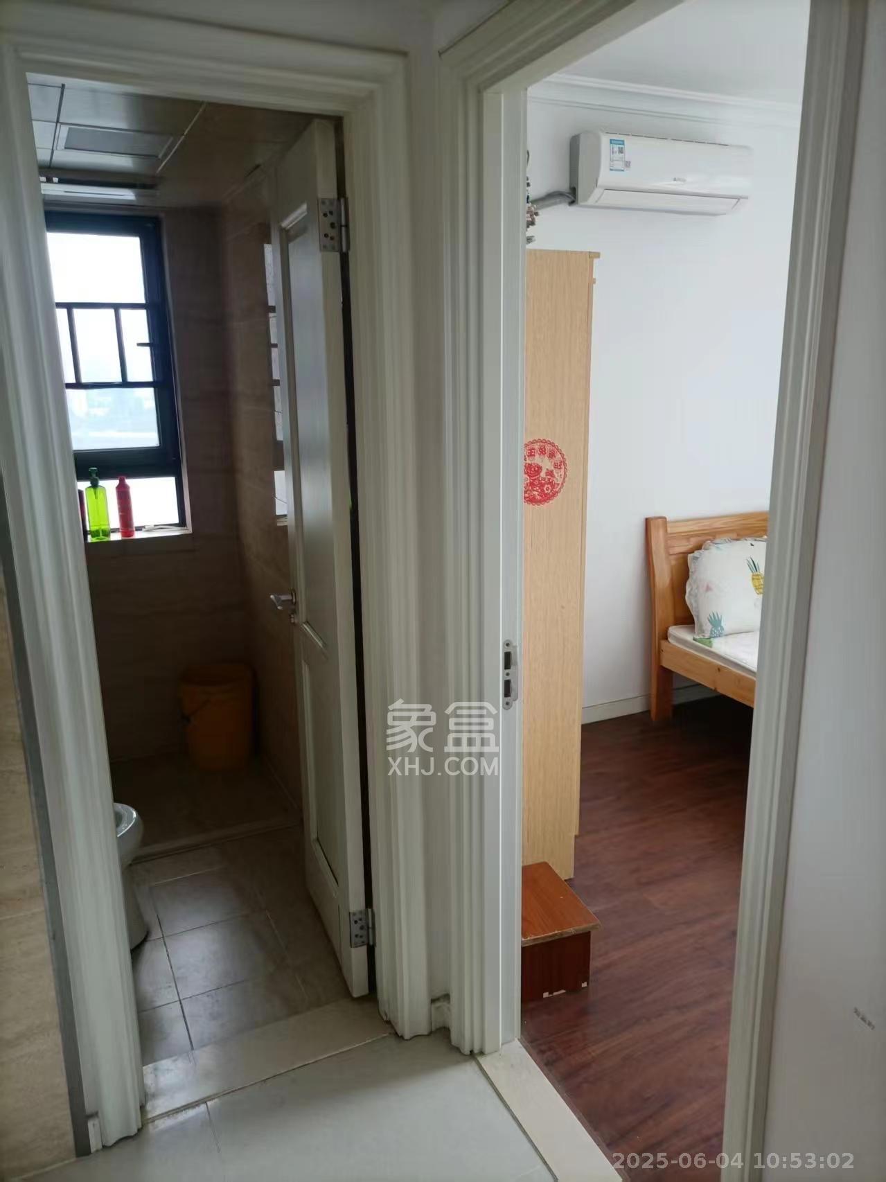 万科魅力之城观澜里  3室1厅1卫   2300.00元/月室内图