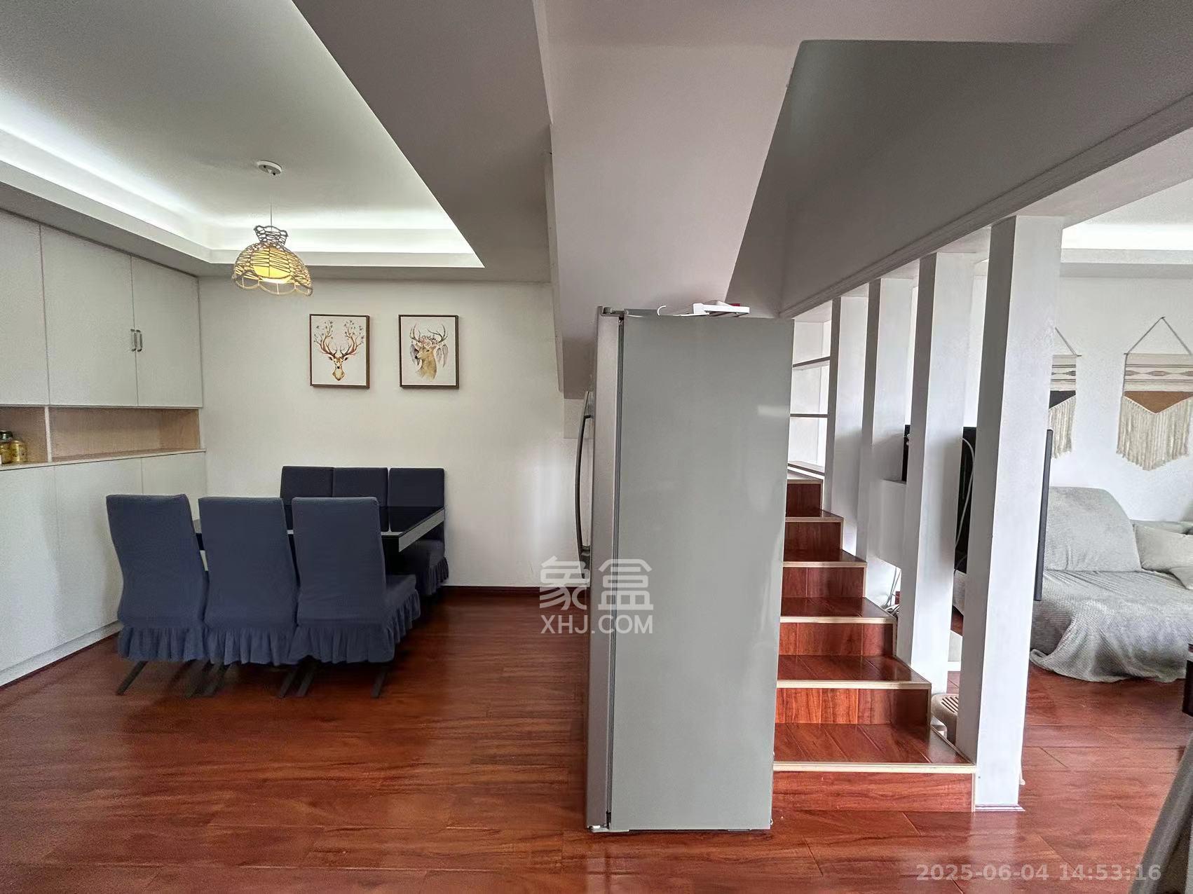 郡原居里 3室2厅1卫 2200.0元/月 郡原居里 3室2厅1卫 2200.0元/月室内图