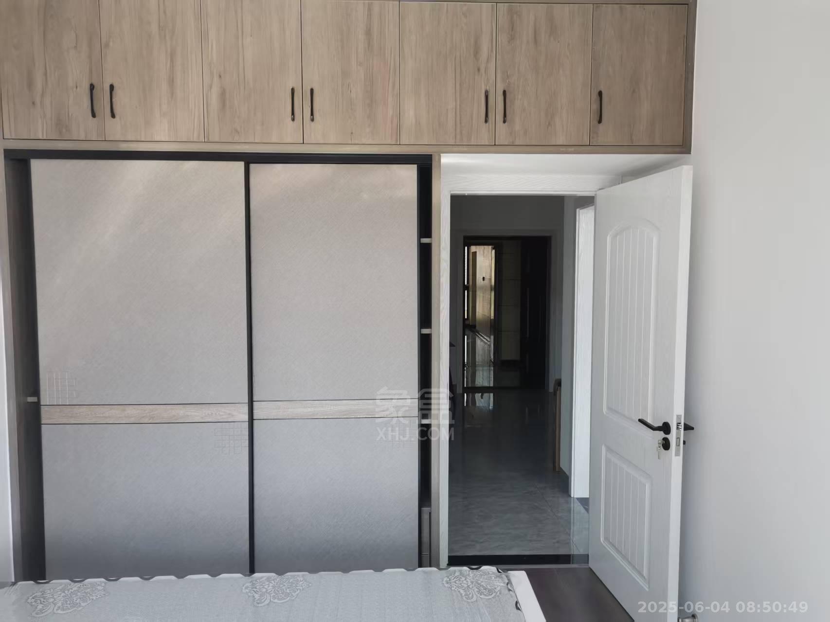 武广国际学苑 2室2厅1卫 2500.0元/月 武广国际学苑 2室2厅1卫 2500.0元/月室内图