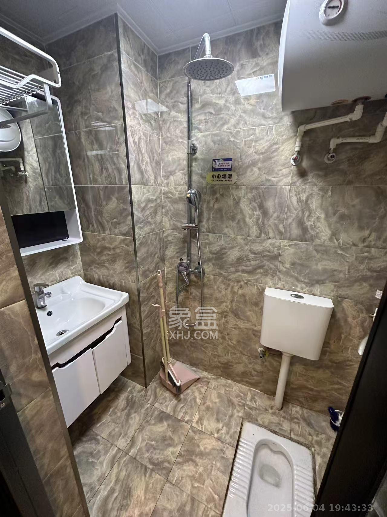 金科时代中心  1室1厅1卫   1100.00元/月室内图