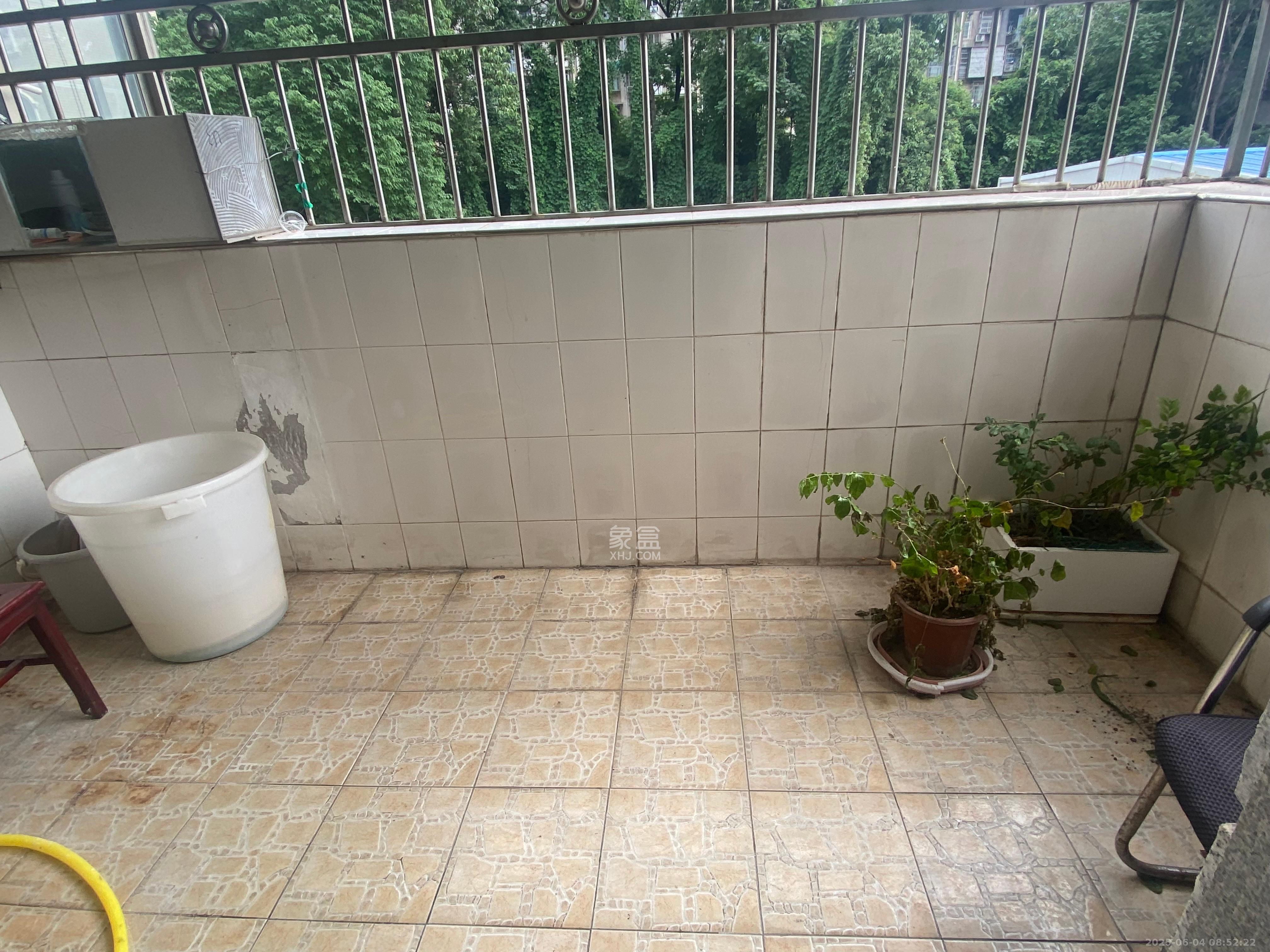 白沙家园(白沙欣苑) 4室2厅1卫 3600.0元/月 白沙家园(白沙欣苑) 4室2厅1卫 3600.0元/月室内图