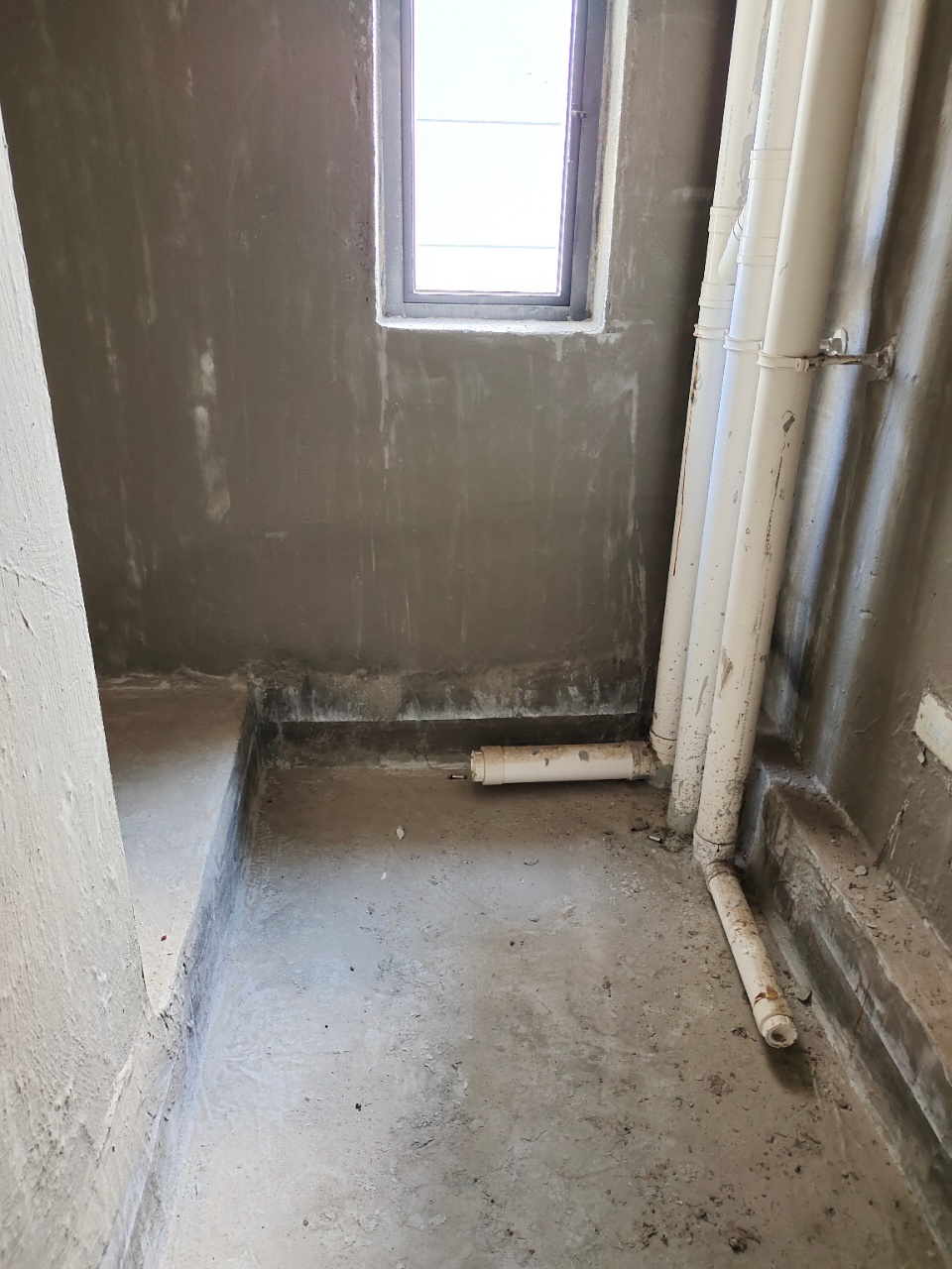 五源河公寓C区  3室2厅2卫    180.0万 五源河公寓C区  3室2厅2卫    180.0万室内图