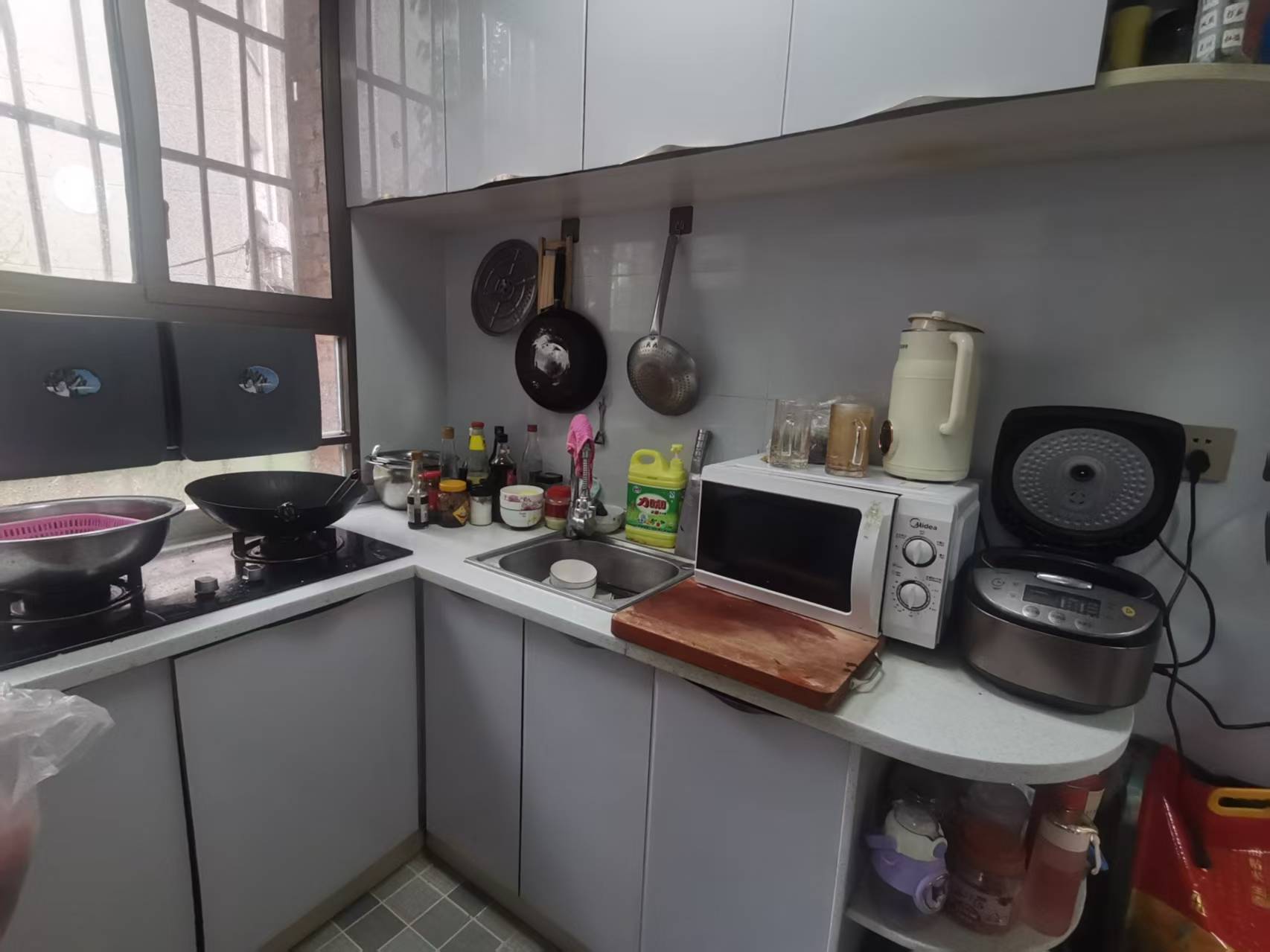 桃花仑大渡口社区  2室1厅1卫    700.0元/月 桃花仑大渡口社区  2室1厅1卫    700.0元/月室内图