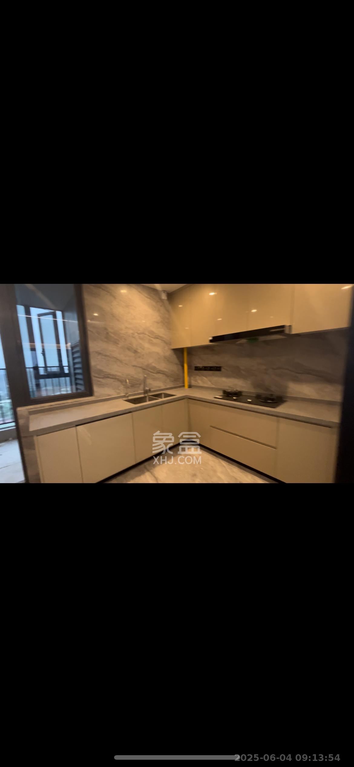 旭辉铂悦湘江 4室2厅3卫 35000.0元/月 旭辉铂悦湘江 4室2厅3卫 35000.0元/月室内图