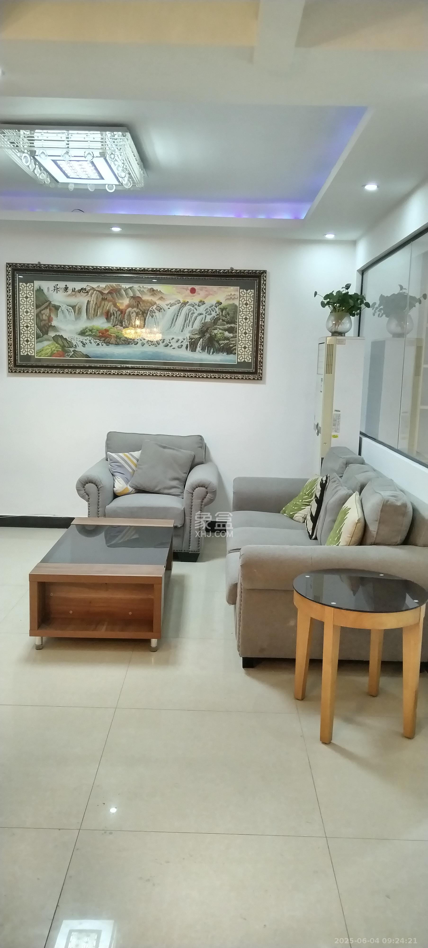 森林公园壹号(森林雅苑) 3室2厅1卫 1800.0元/月 森林公园壹号(森林雅苑) 3室2厅1卫 1800.0元/月室内图